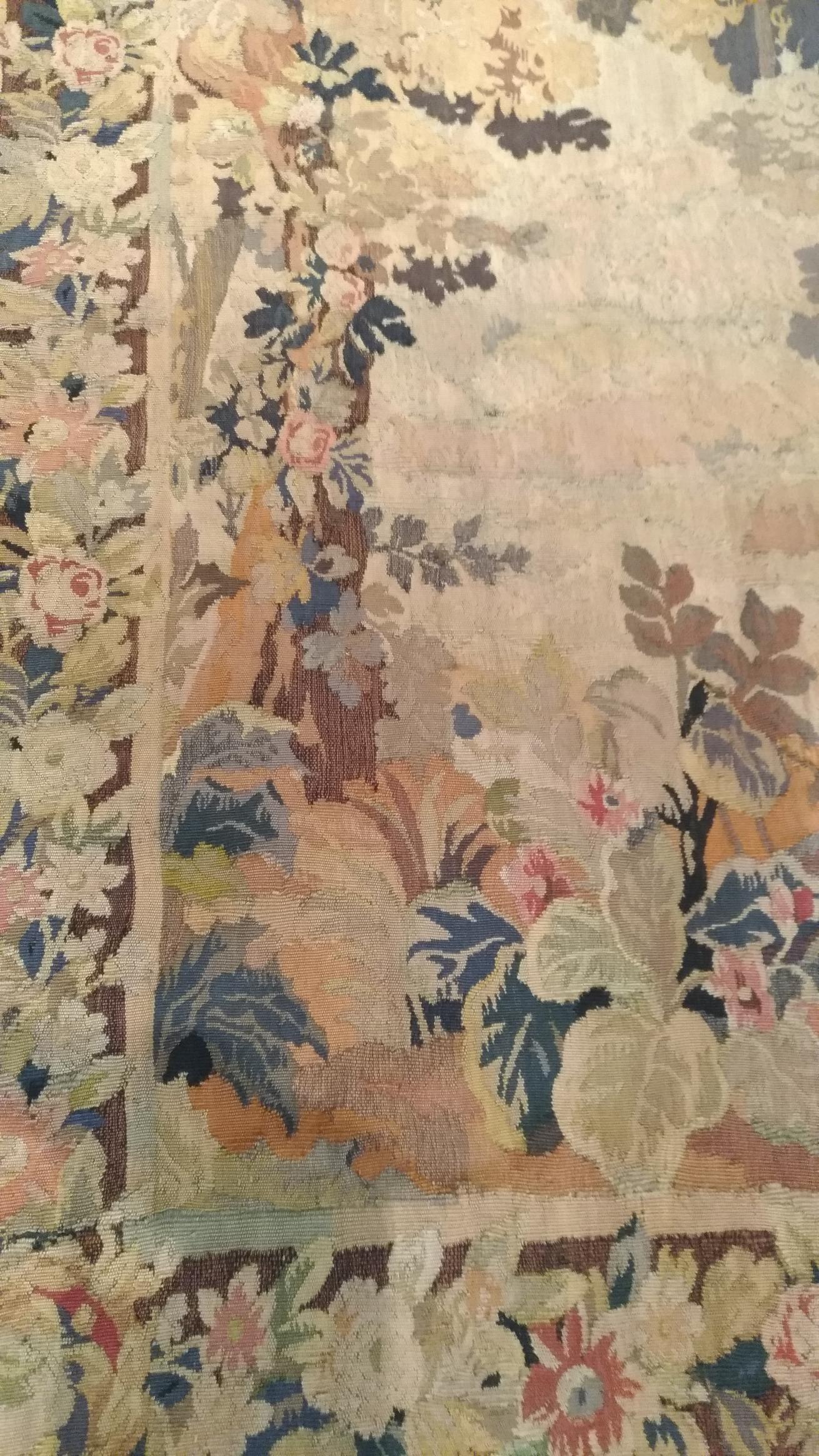 1005 - Antique Greenery Tapestry In Excellent Condition In Paris, FR