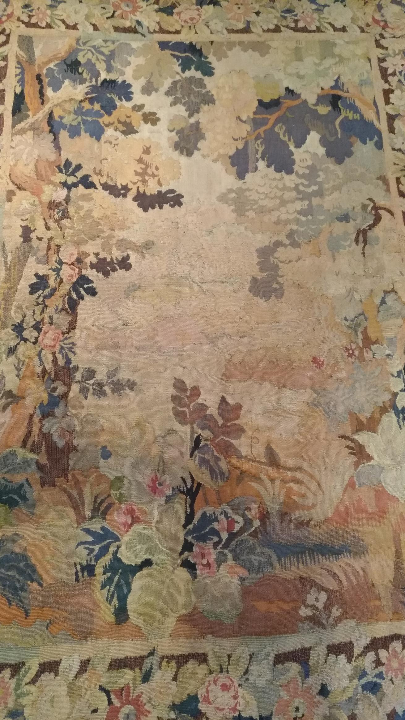 1005 - Antique Greenery Tapestry 1