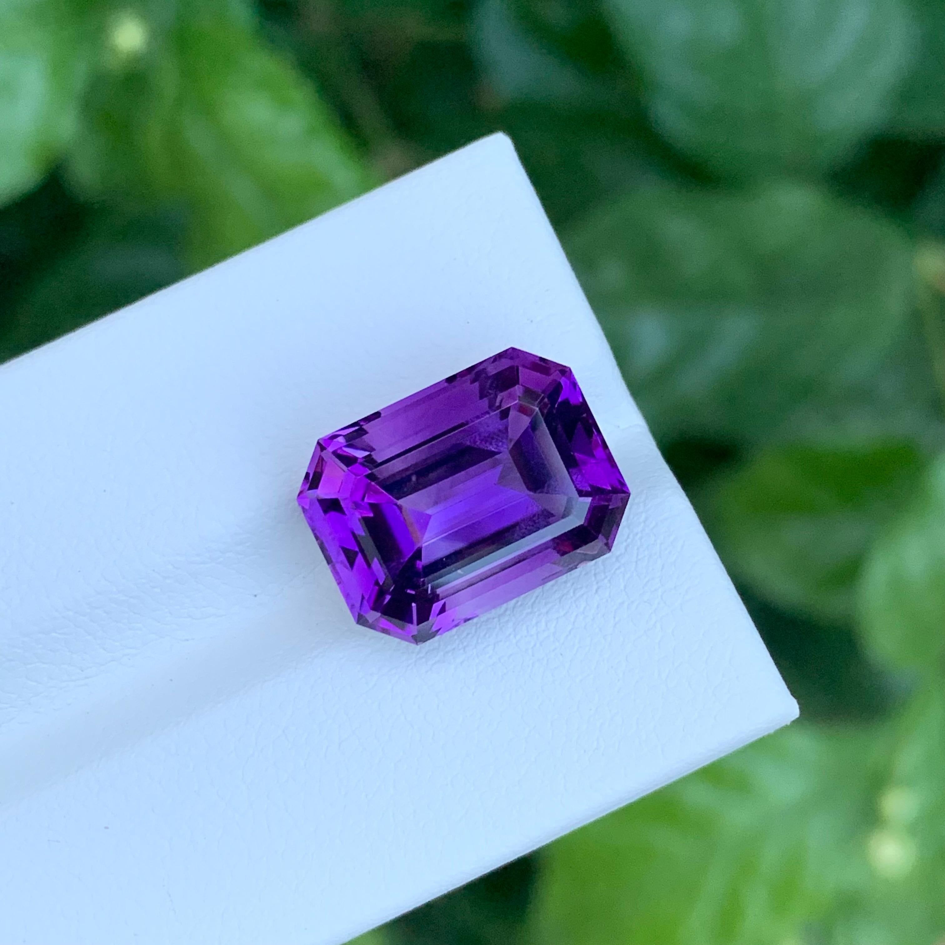 10.05 Karat natürlicher loser tief lila Amethyst Smaragd Form Edelstein (Smaragdschliff) im Angebot