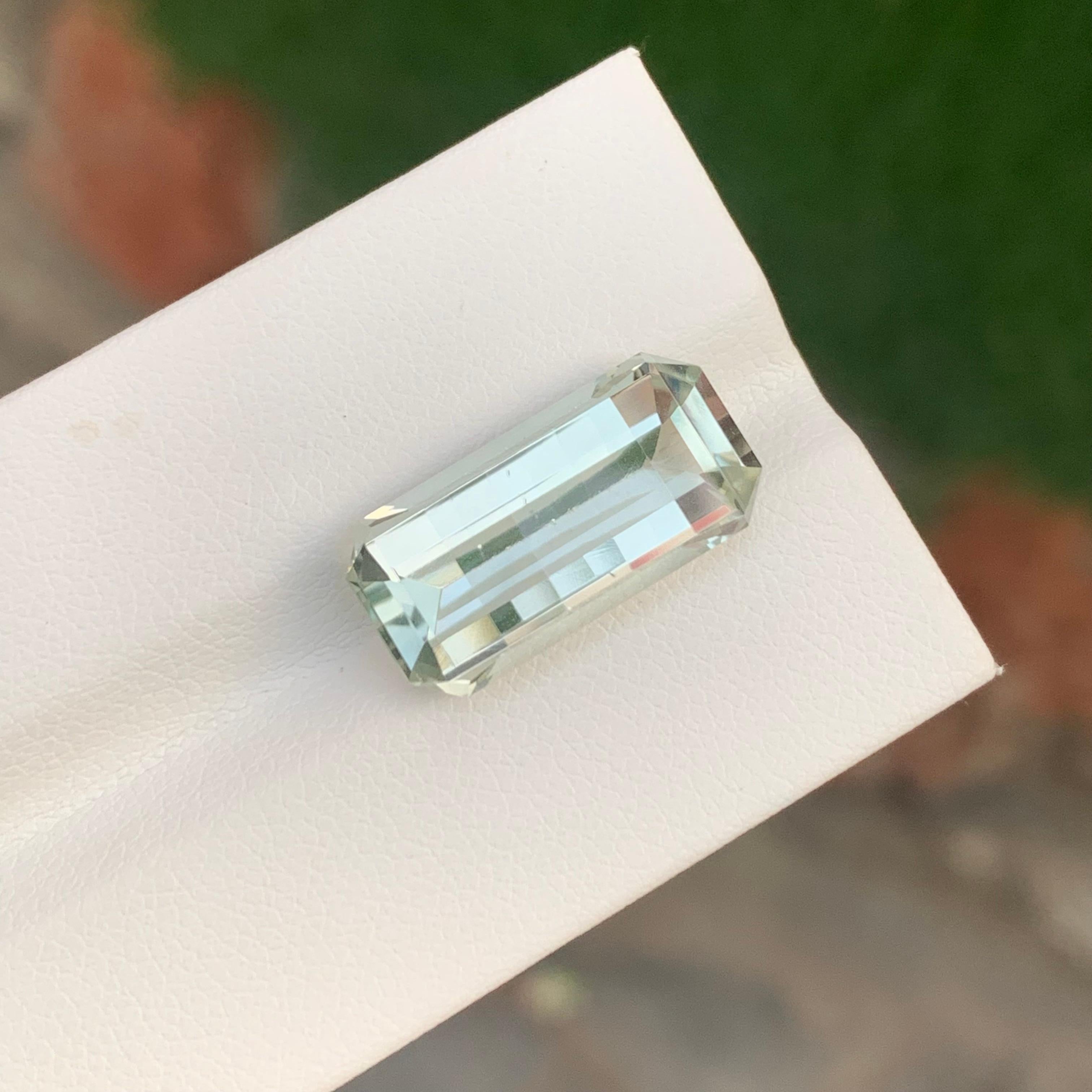 Emerald Cut 10.05 Carat Natural Loose Green Amethyst Pixel Cut Gem For Necklace For Sale