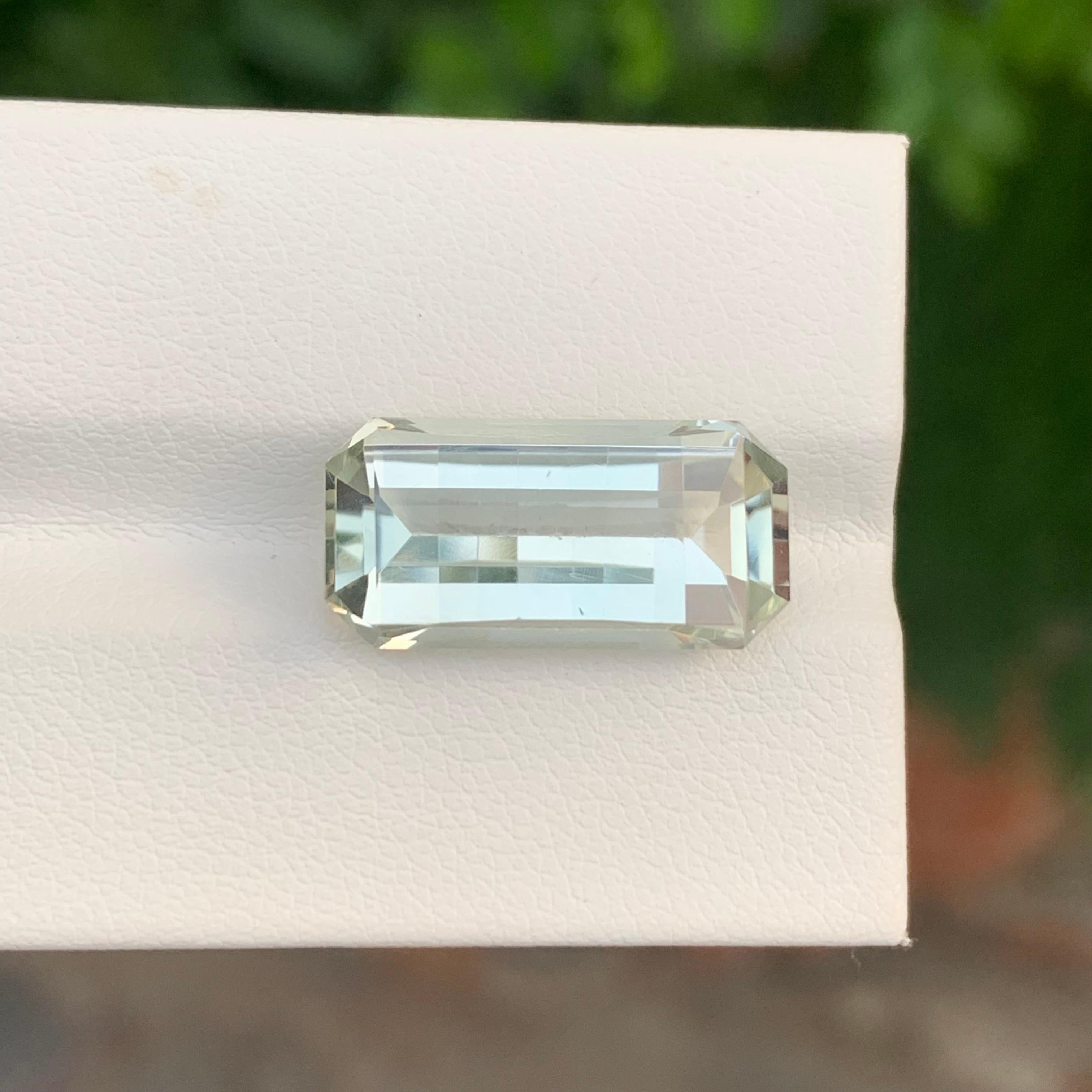 Women's or Men's 10.05 Carat Natural Loose Green Amethyst Pixel Cut Gem For Necklace For Sale