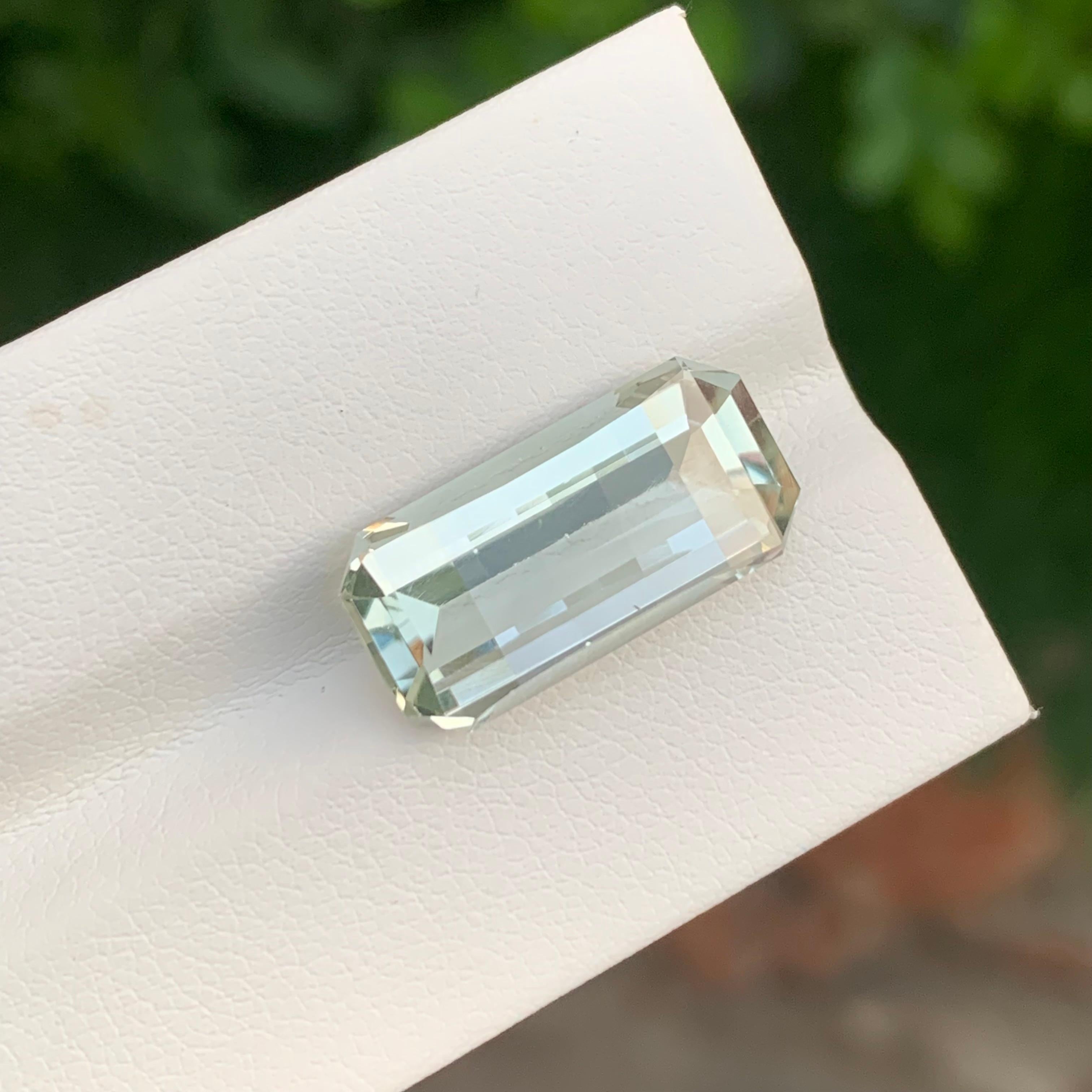 10.05 Carat Natural Loose Green Amethyst Pixel Cut Gem For Necklace For Sale 1