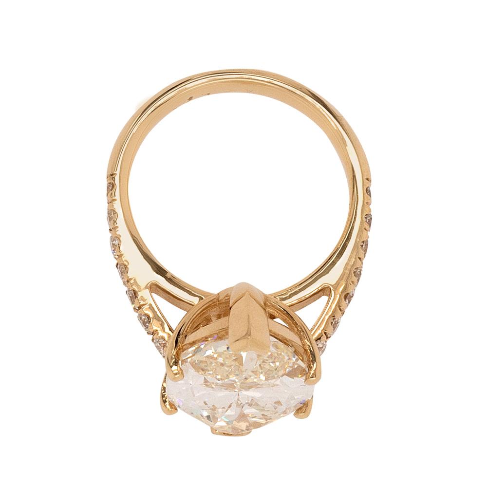 10.05 Carat Natural Marquise Cut GIA Diamond Ring For Sale 2