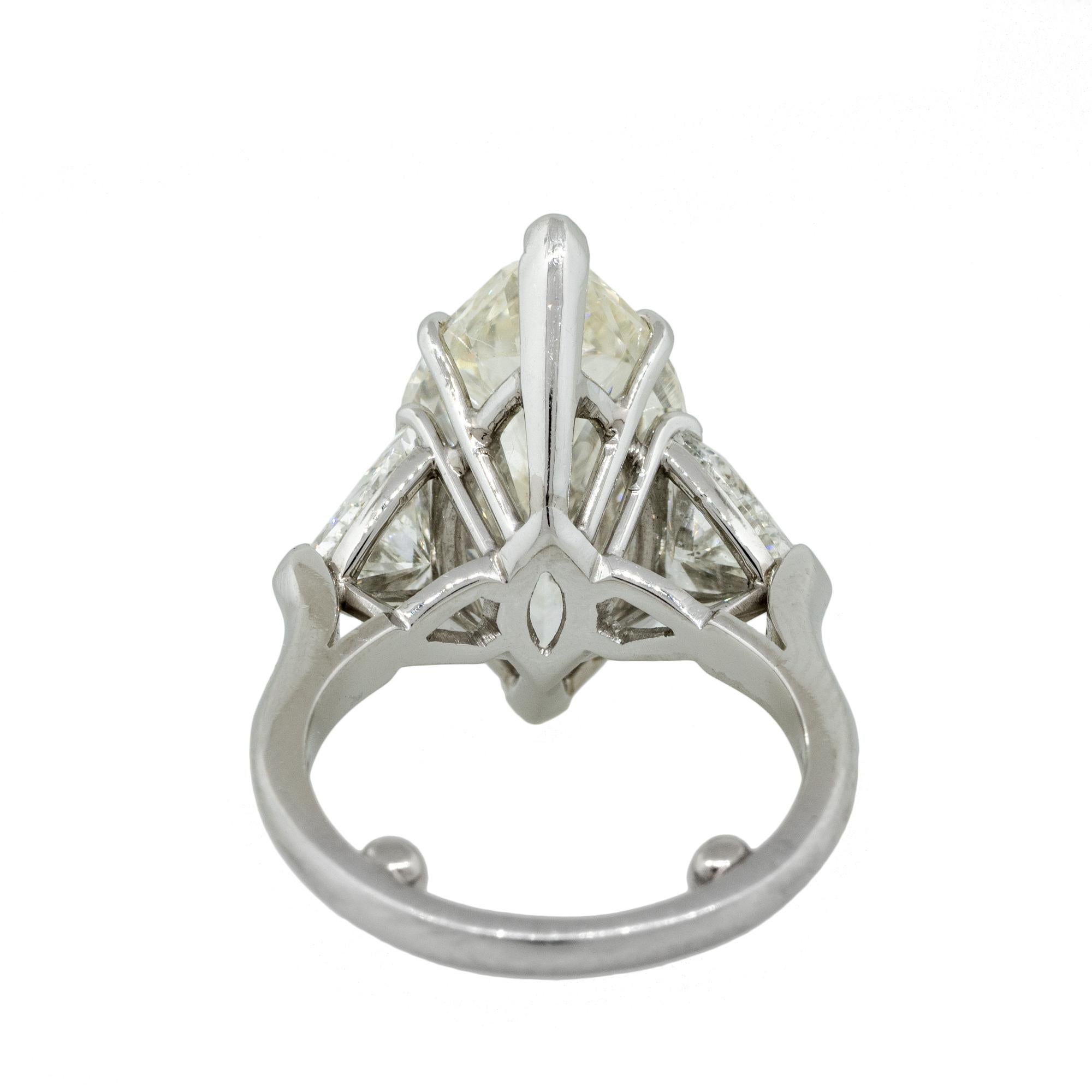 Platin-Verlobungsring mit 10,05 Karat GIA-zertifiziertem Diamanten im Marquise-Schliff, auf Lager (Marquiseschliff)
