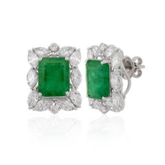 10.06 Carat Emerald 3.85 Carat Diamond 14 Karat Gold Stud Earrings