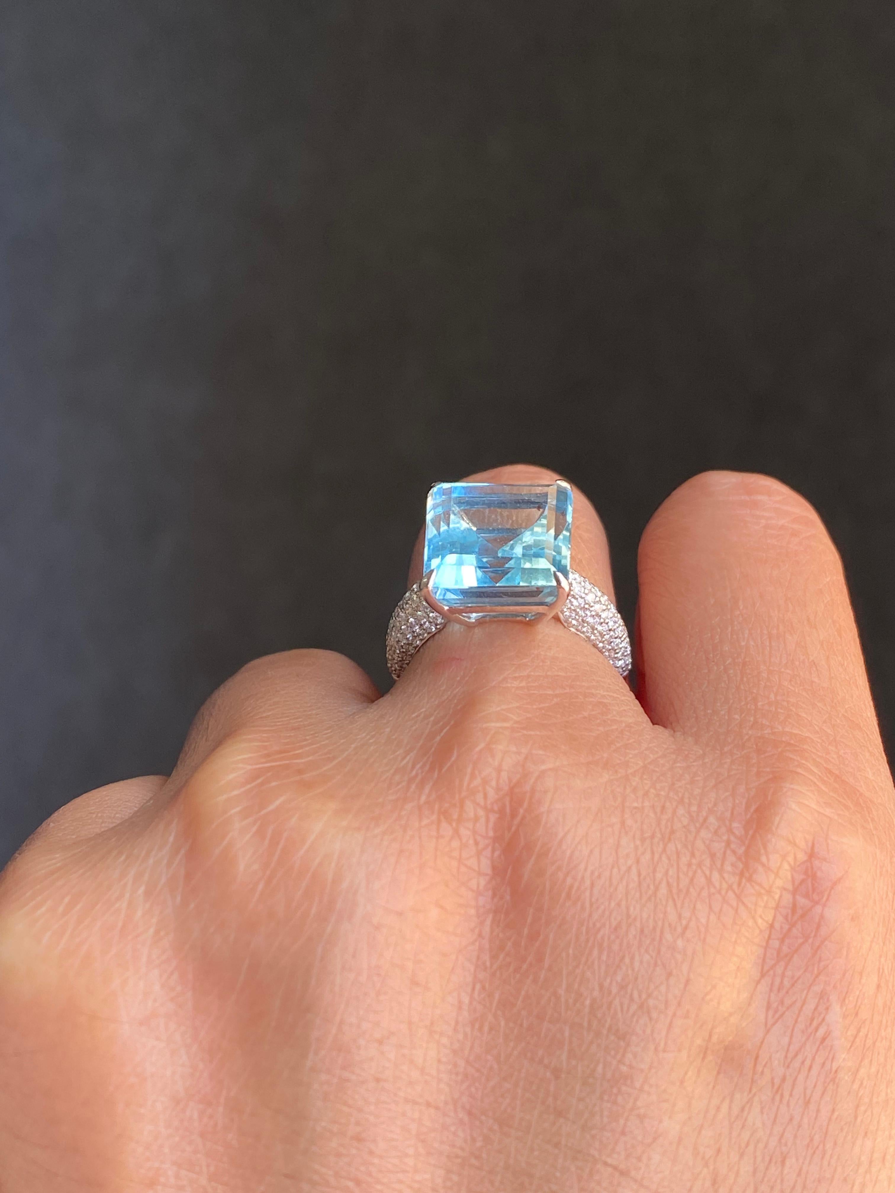 Anillo de Cóctel Solitario de Aguamarina y Diamante de 10,07 Quilates en venta 5