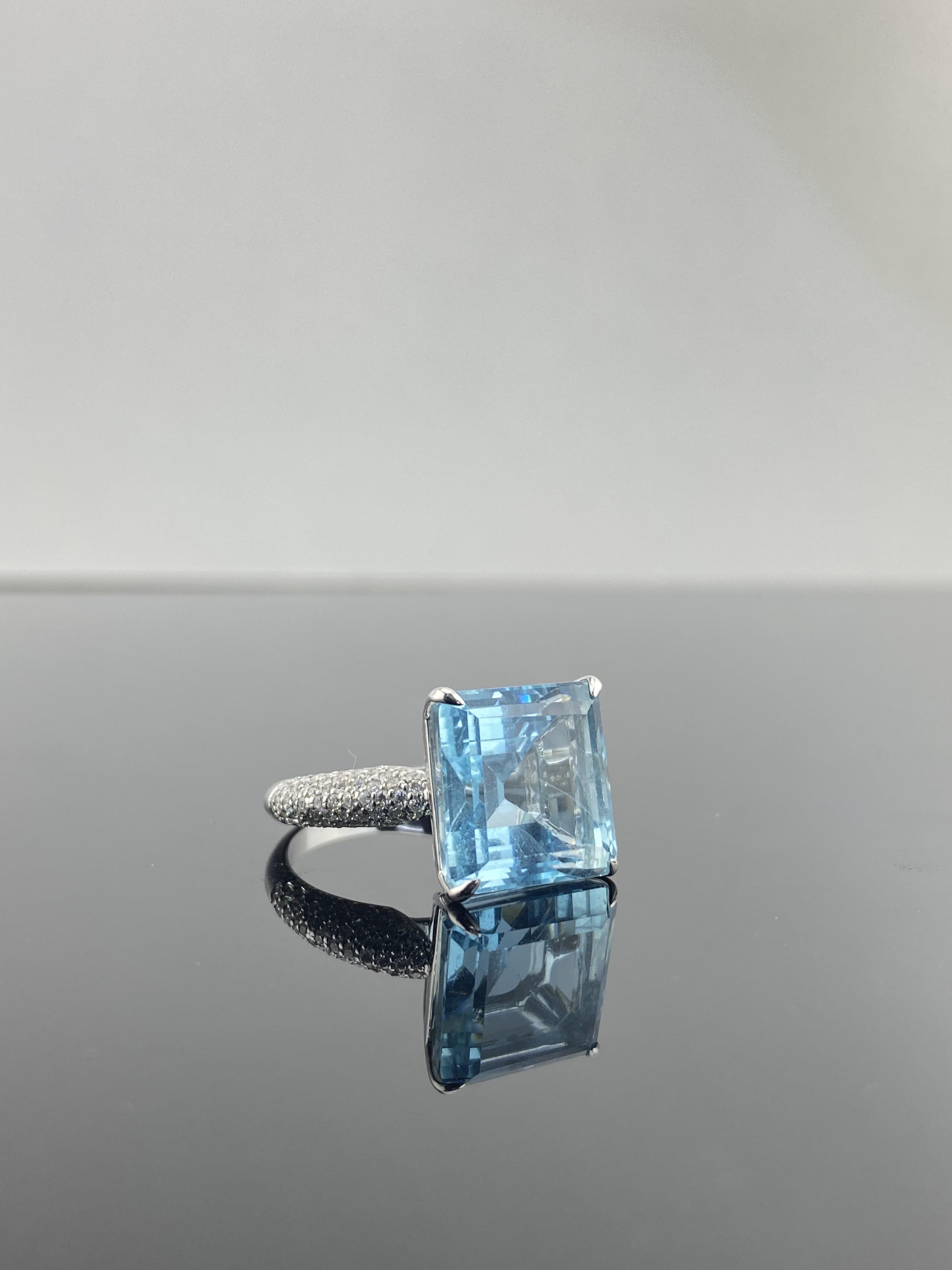 Anillo de Cóctel Solitario de Aguamarina y Diamante de 10,07 Quilates en Nuevo estado para la venta en Bangkok, Thailand