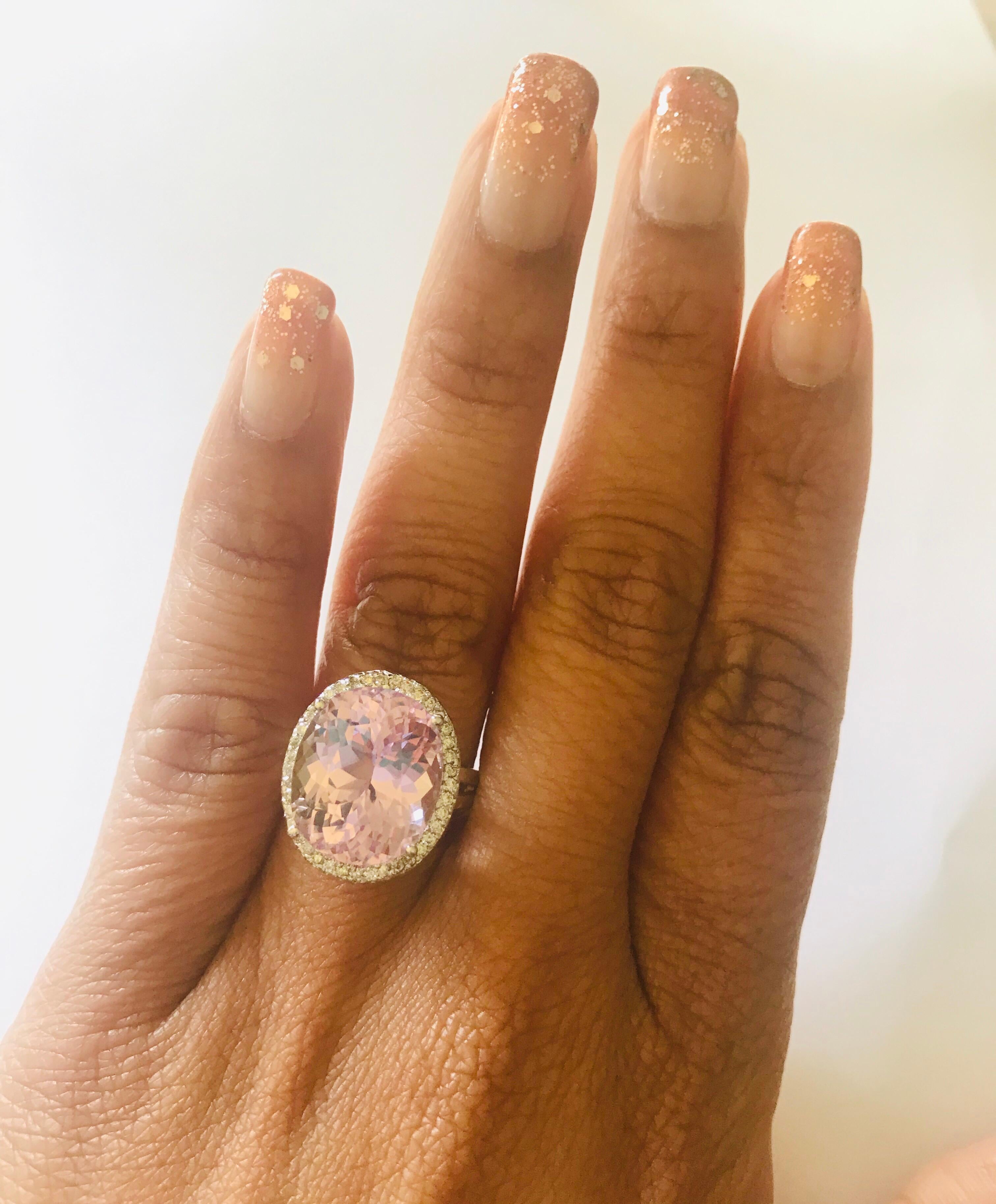 10.07 Carat Kunzite Diamond 14 Karat White Gold Bridal Ring In New Condition In Los Angeles, CA