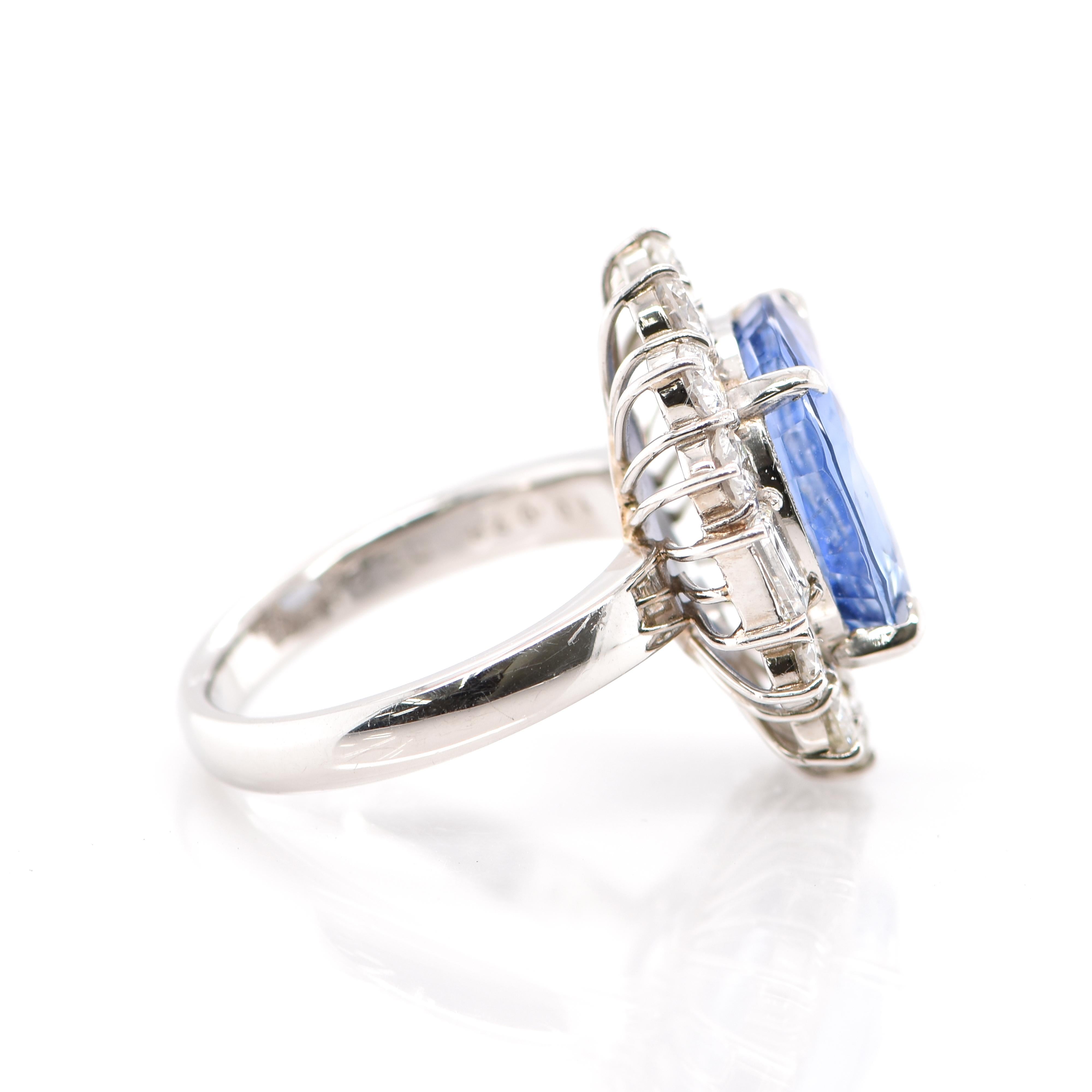 10.07 Carat Natural, Untreated Sapphire and Diamond Ring Set in Platinum In New Condition In Tokyo, JP