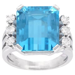 Retro 10.0ct Aquamarine and Diamond Ring