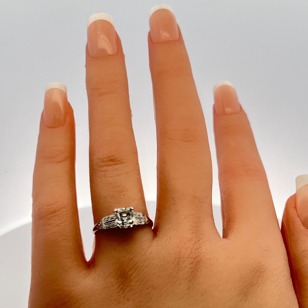 Anillo de compromiso de platino con diamantes talla Asscher de 1,00 ct con GIA (F VS2) en venta 5