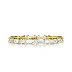 1.00ct Baguette Cut and Round Brilliant Cut Diamond Eternity Band in 18k Yellow