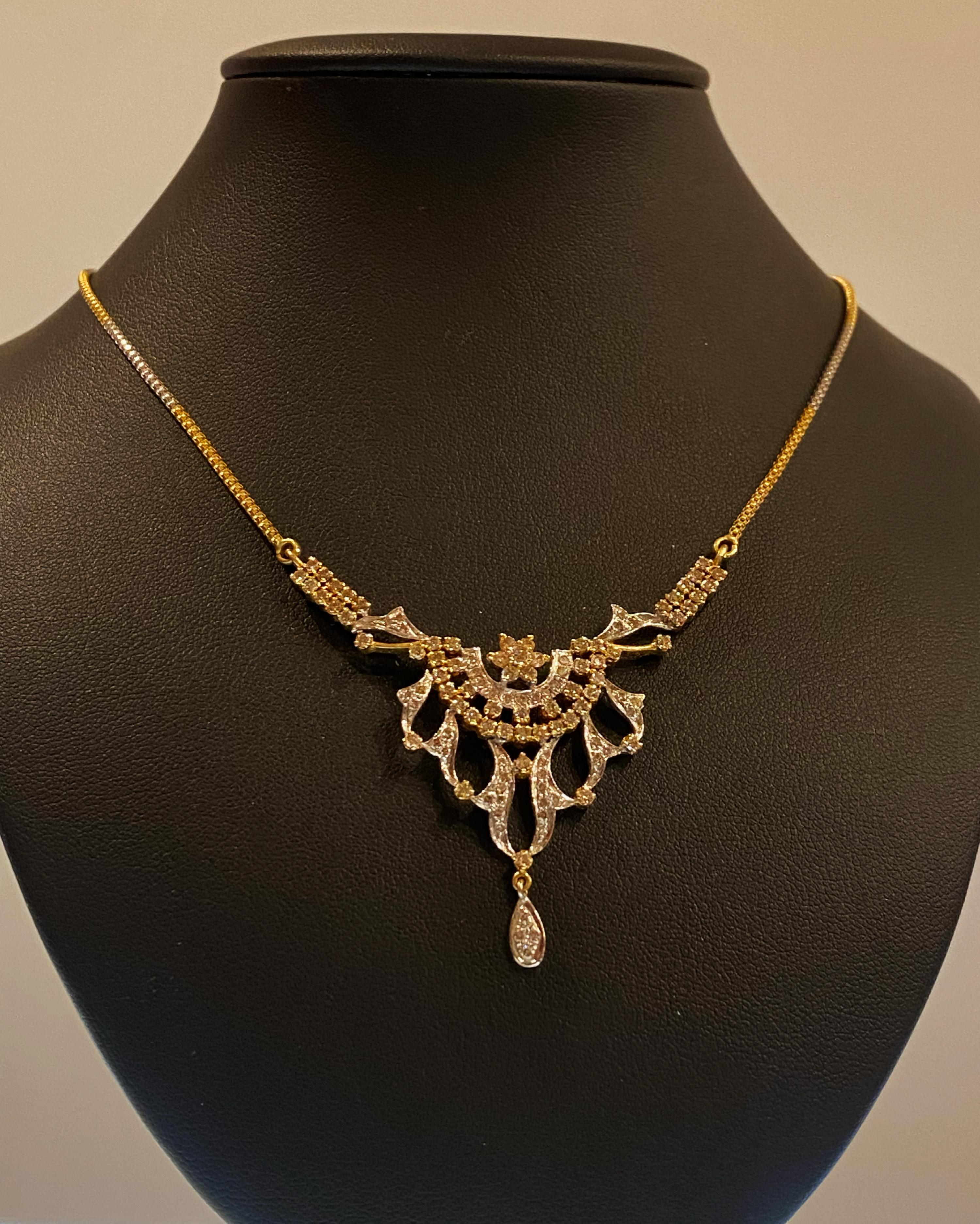 1,00 Karat Diamant (Licht-Champagner) Halskette aus 18 Karat zweifarbigem Weiß- und Gelbgold (Rundschliff)