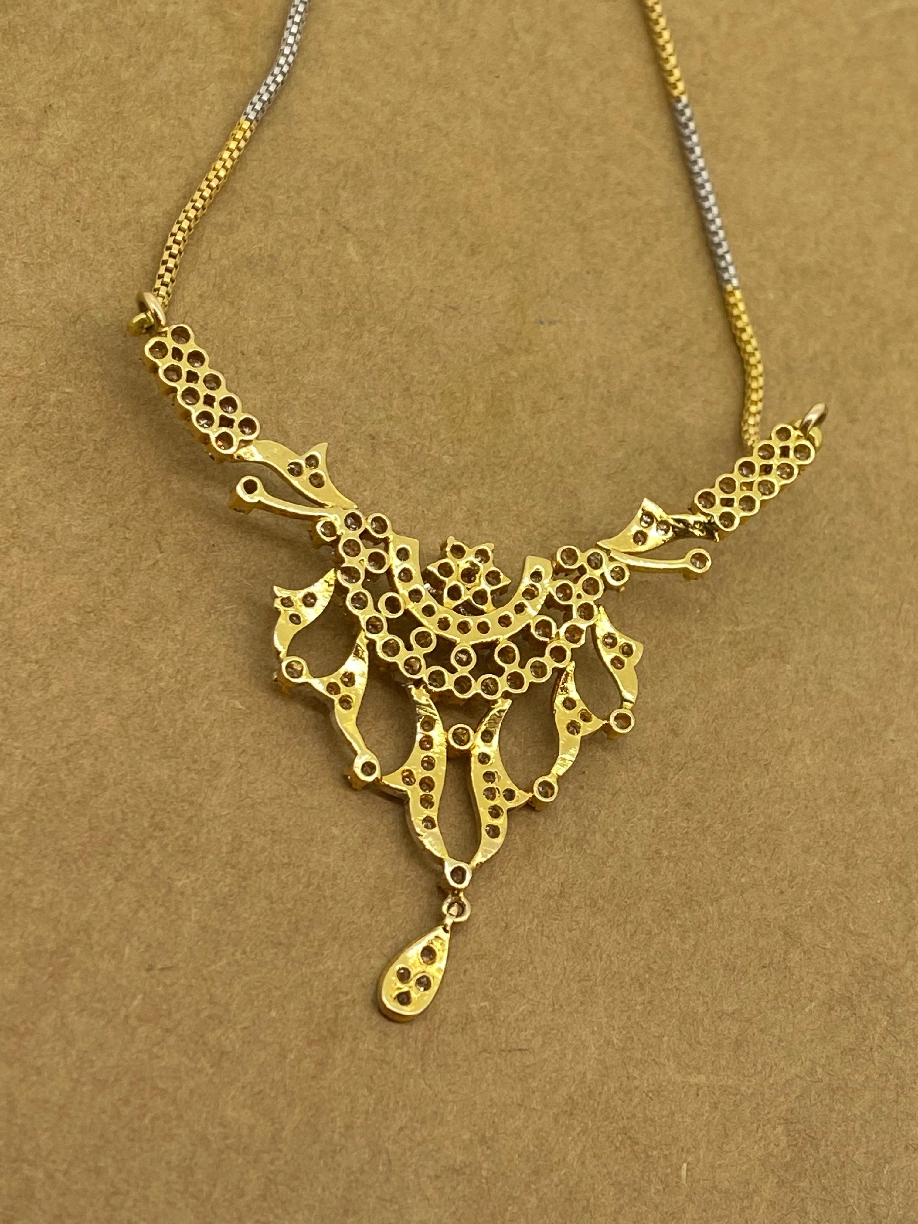 1,00 Karat Diamant (Licht-Champagner) Halskette aus 18 Karat zweifarbigem Weiß- und Gelbgold 2