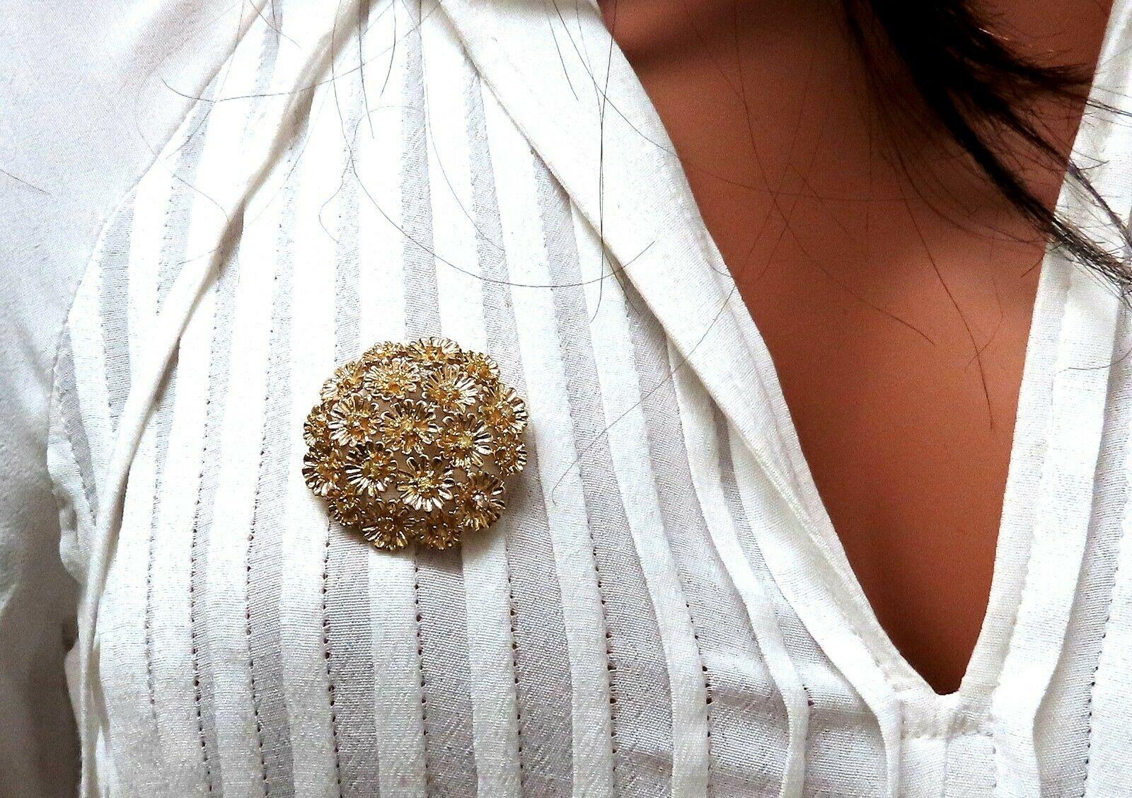 1.00 Carat Diamonds Dandelion Cluster Bundle Brooch Pendant 14 Karat In Excellent Condition In New York, NY