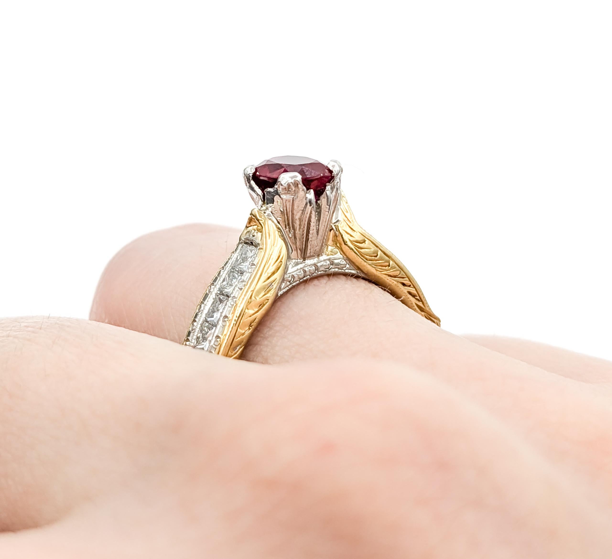 Anillo de rubí natural y diamantes de 1,00 ct en platino y oro amarillo de 18 quilates en Excelente estado para la venta en Bloomington, MN