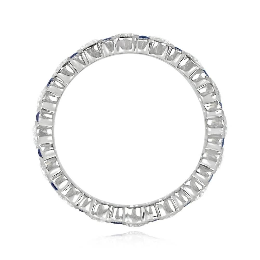 1.00ct Round Brilliant Cut Diamond & Sapphire Eternity Band Ring, Platinum In Excellent Condition For Sale In New York, NY