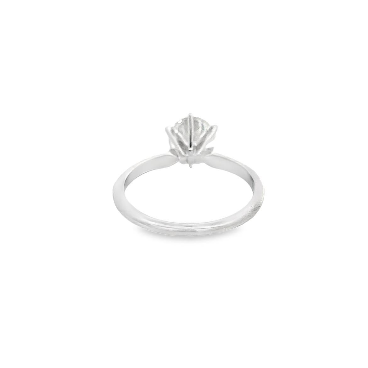 Aesthetic Movement 1.00CT Round Brilliant Diamond Engagement Ring, GIA  For Sale