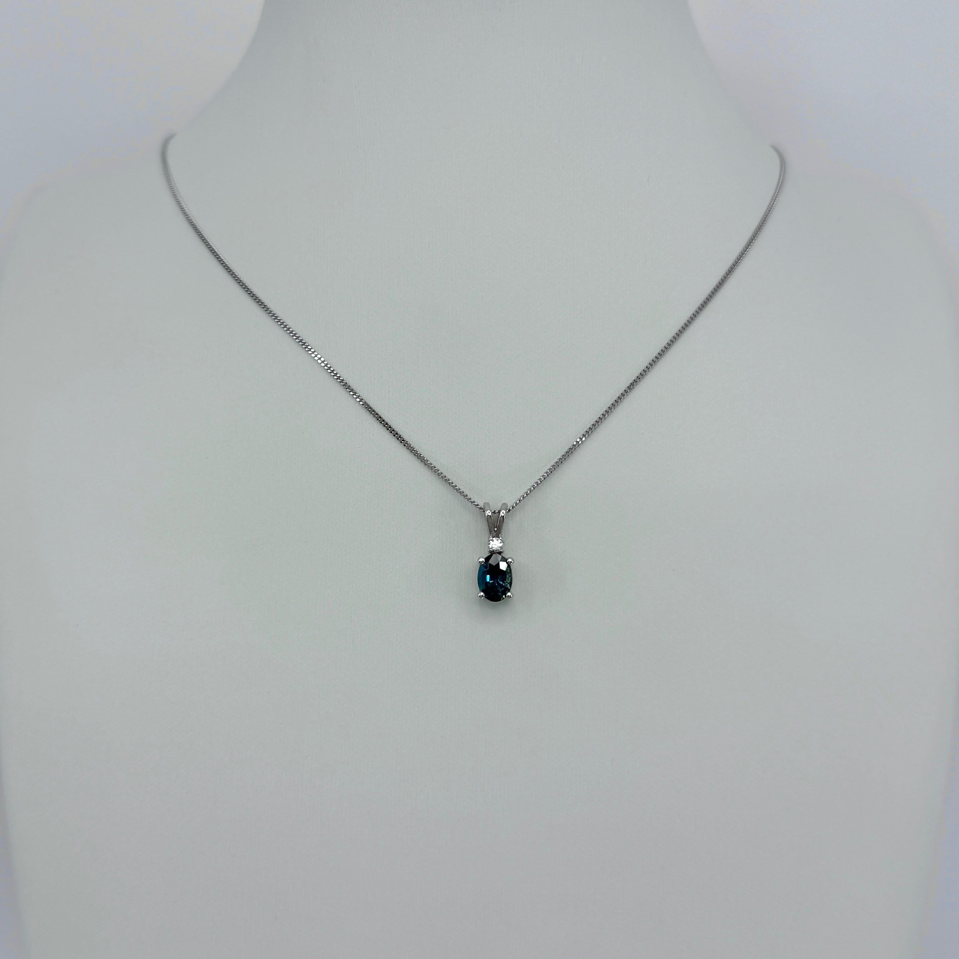 1.00ct Vivid Teal Blue Oval Cut Sapphire Diamond 14k White Gold Pendant Necklace For Sale 2
