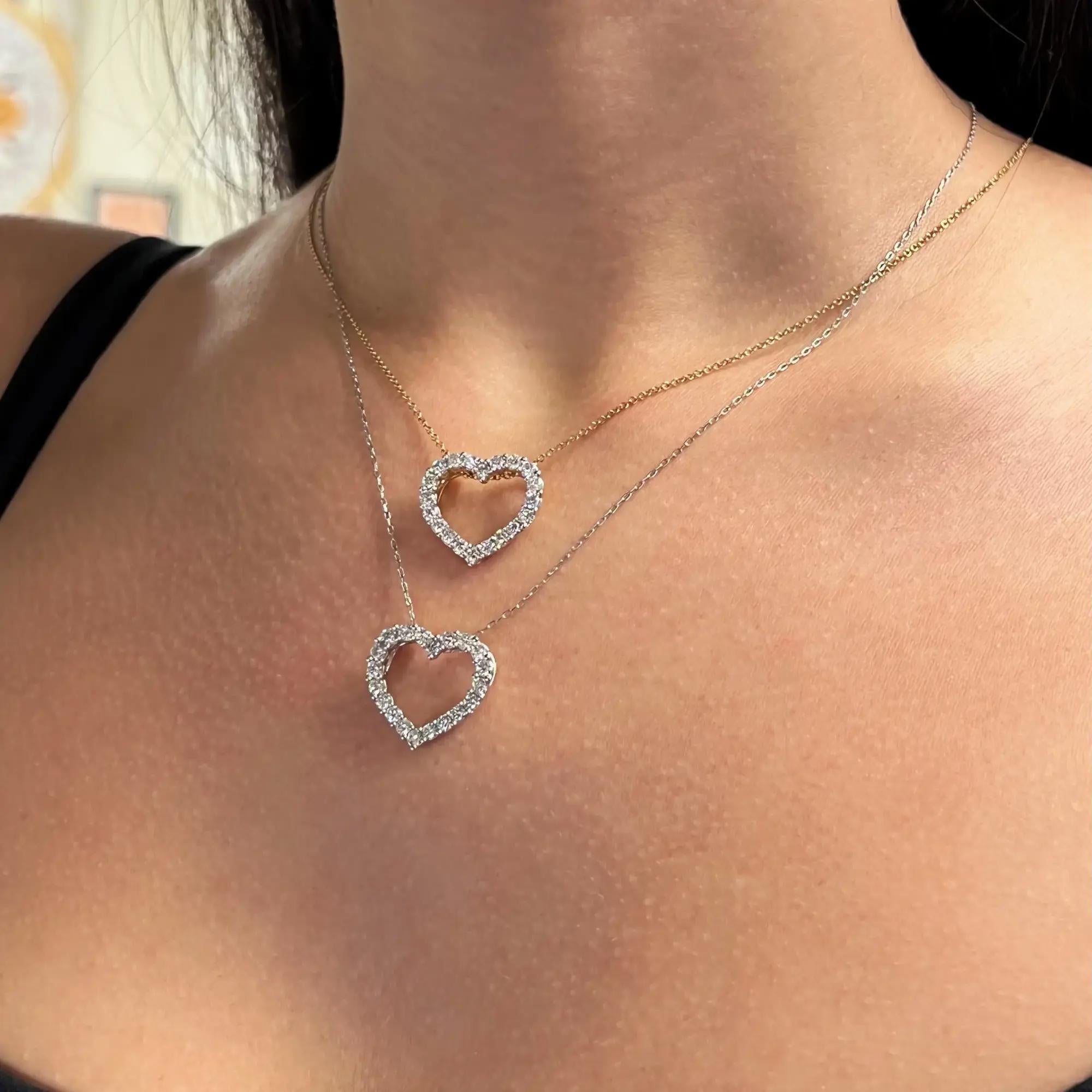 1.00cttw Prong Set Round Cut Diamond Heart Pendant Necklace 14k White Gold For Sale 1