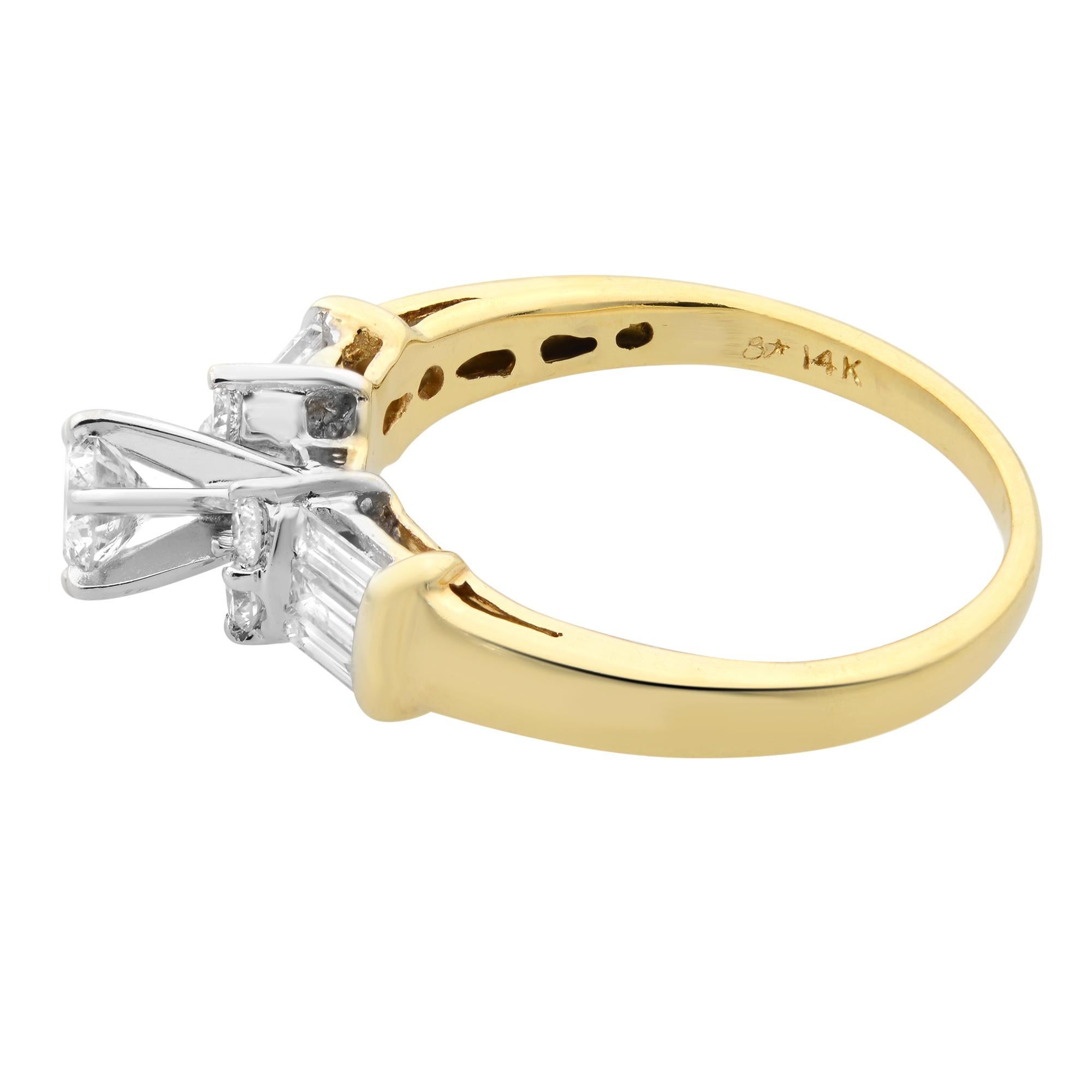 Modern 1.00Cttw Round & Baguette Cut Diamond Engagement Ring 14K Yellow Gold Size 6.5 For Sale
