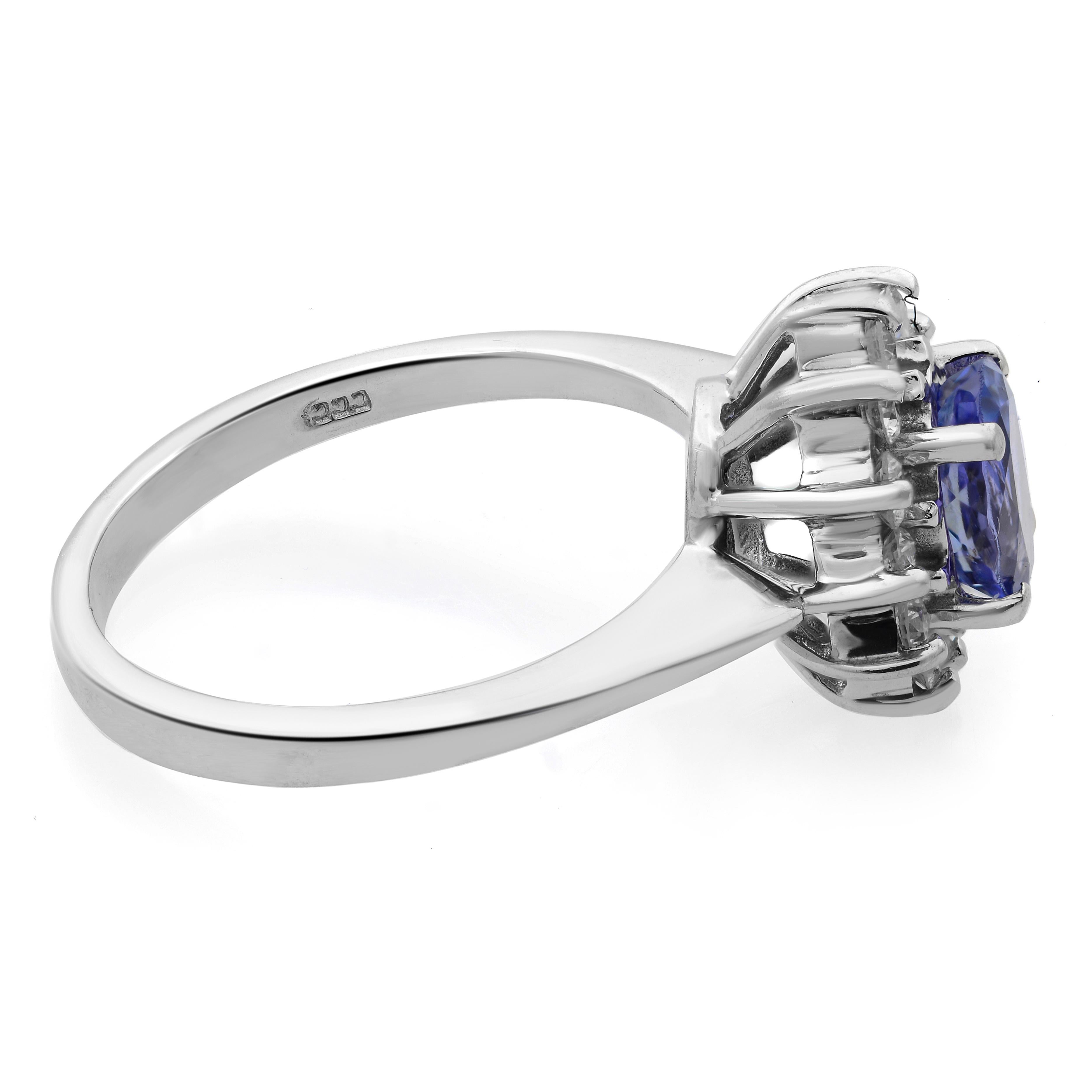 Oval Cut 1.00Cttw Tanzanite And 0.60Cttw Diamond Engagement Ring 14K White Gold For Sale