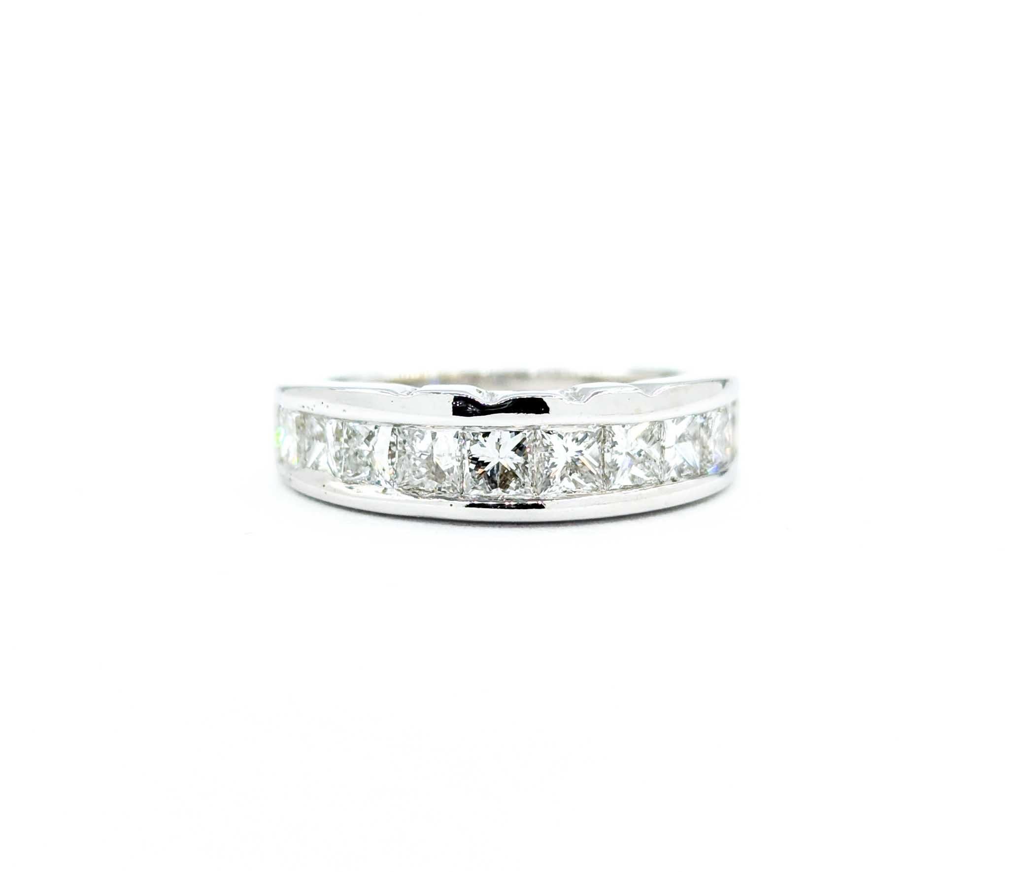 1.00ctw Channel Set Princess Diamond Bridal Ring in White Gold For Sale 5