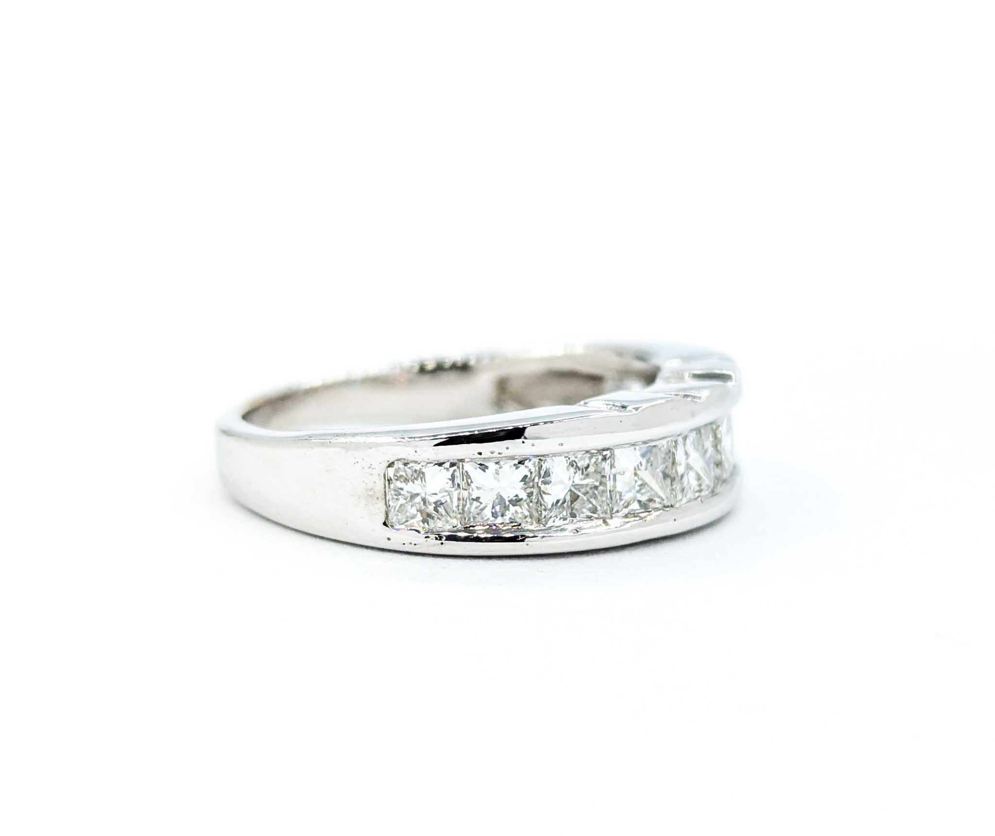 Women's 1.00ctw Channel Set Princess Diamond Bridal Ring in White Gold For Sale