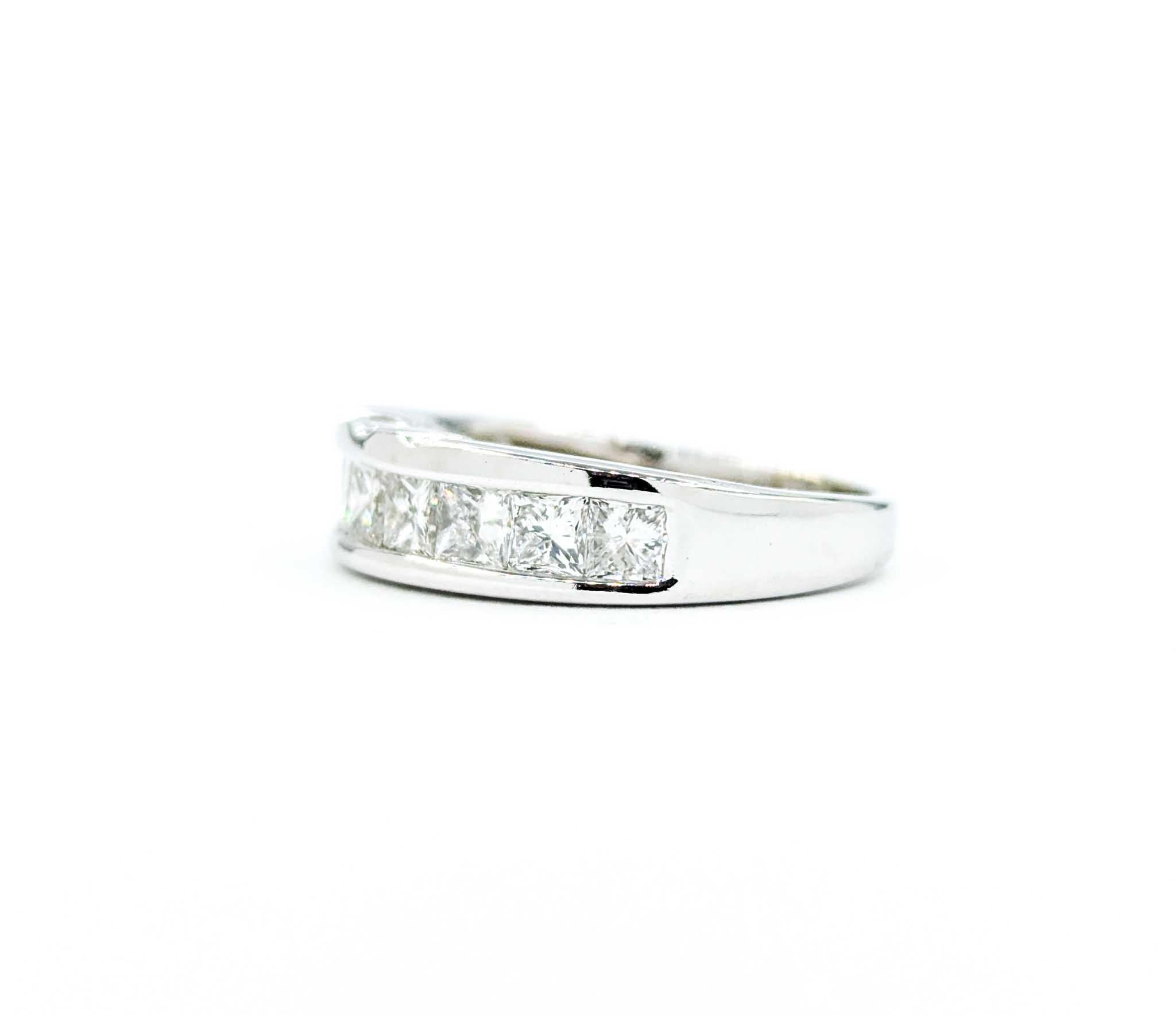 1.00ctw Channel Set Princess Diamond Bridal Ring in White Gold For Sale 2
