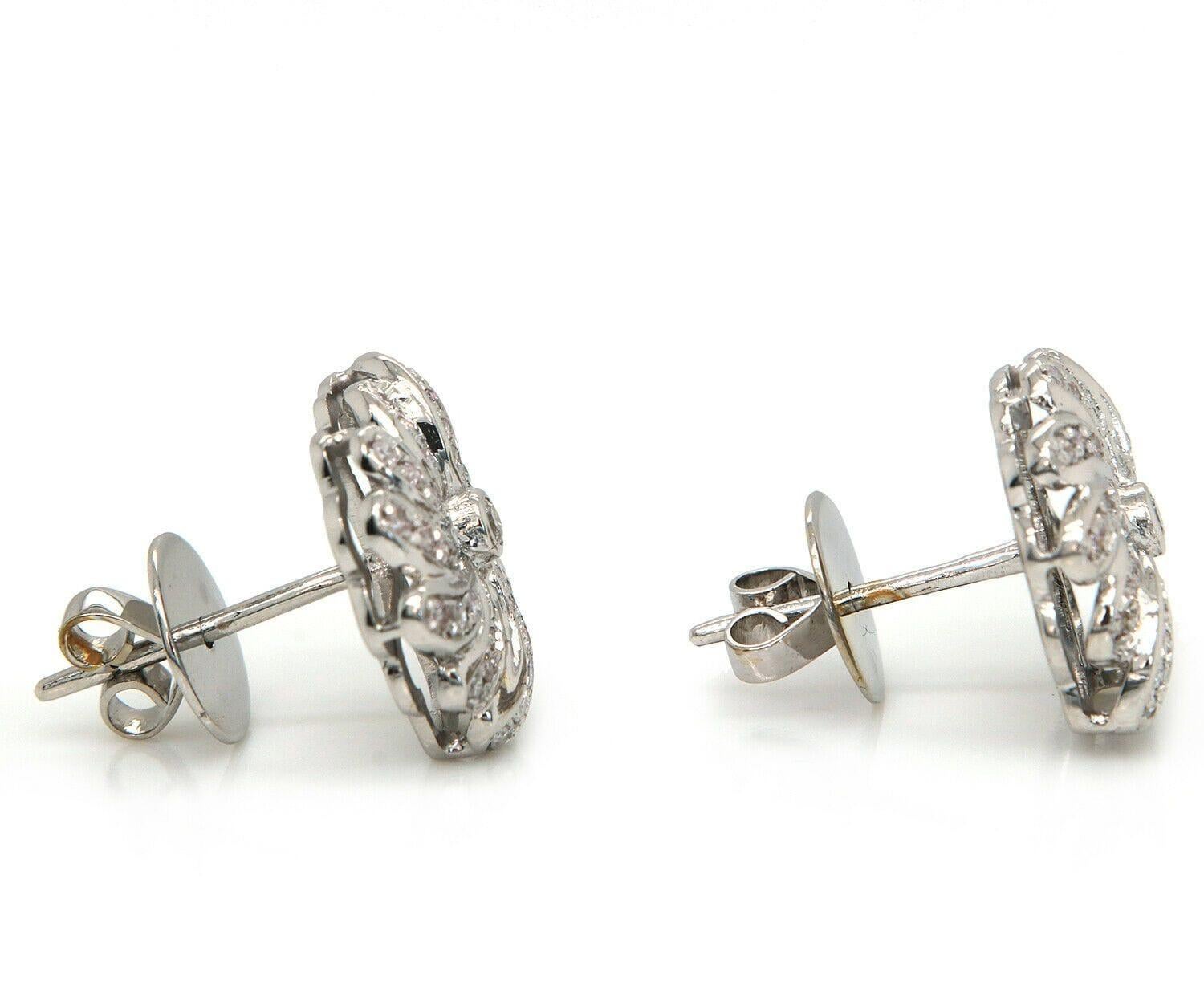 Women's 1.00ctw Diamond Swirl Stud Earrings in 14K White Gold For Sale