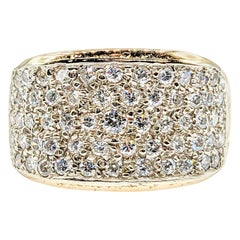 1,00ctw Pave Diamant Ring in strukturiertem Gold