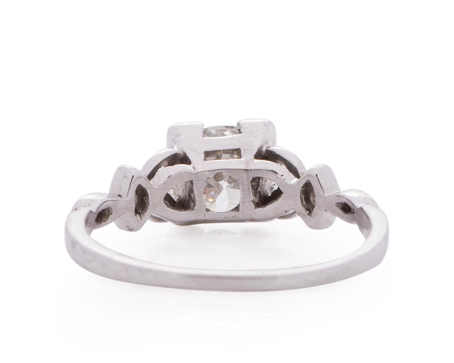 1.01 Carat Art Deco Diamond Platinum Engagement Ring In Good Condition For Sale In Atlanta, GA