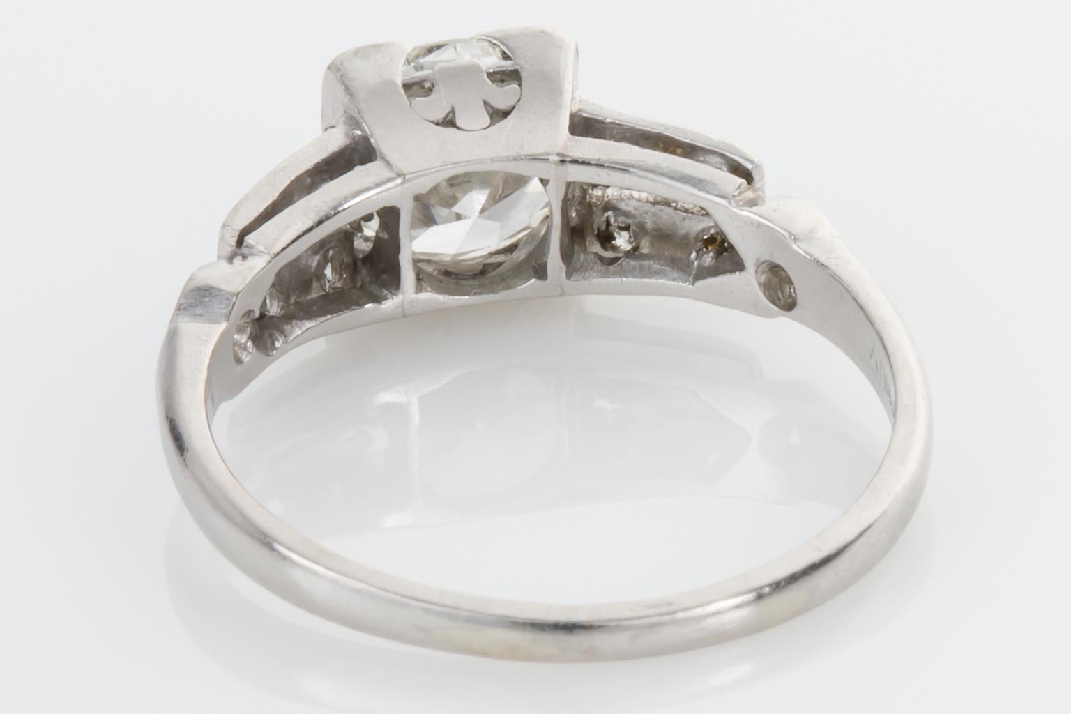 1.01 Carat Art Deco Platinum and Diamond Engagement Ring For Sale 1