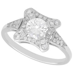 1,01 Karat Diamant und Platin Cluster Verlobungsring