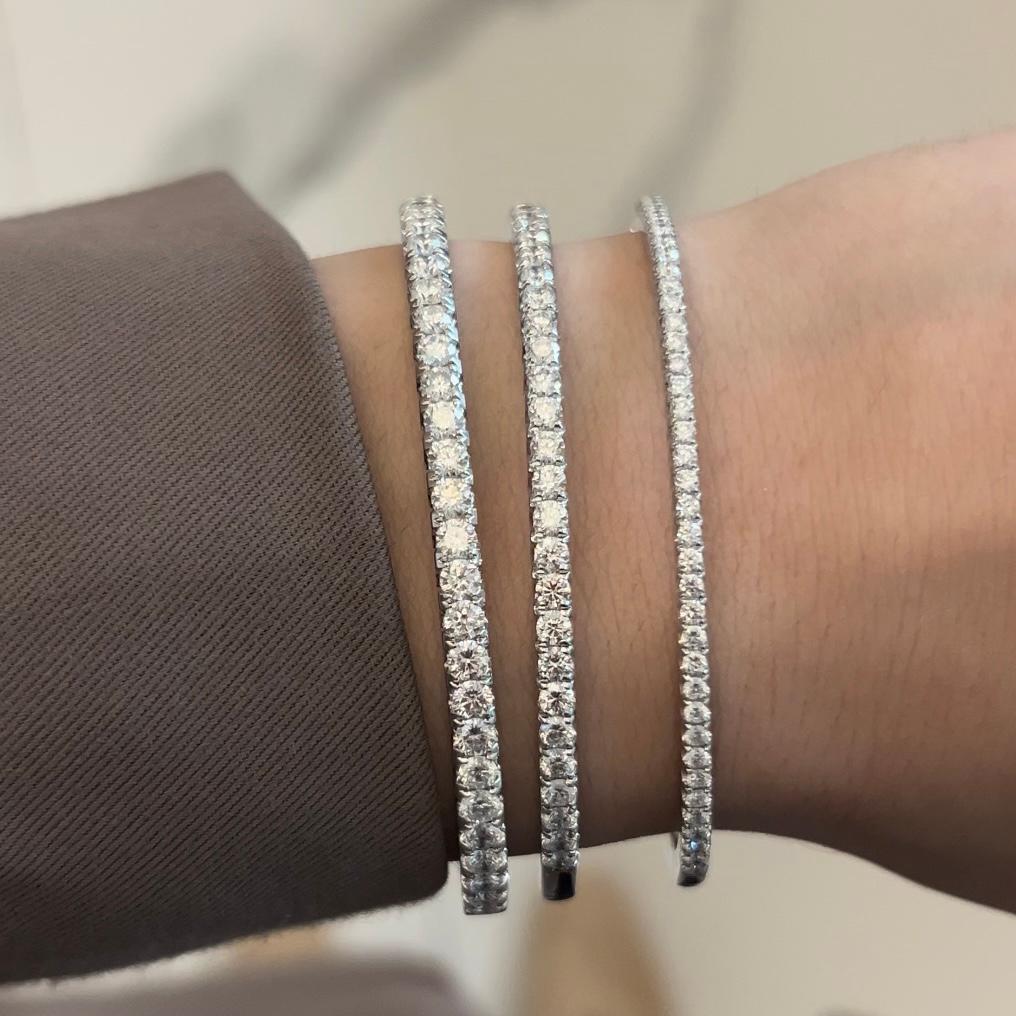 Bracelet jonc en or blanc 18 carats avec diamants de 1,00 carat Neuf à New York, NY