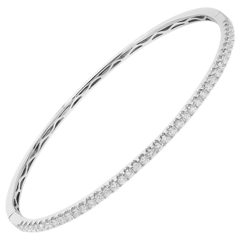 1.01 Carat Diamond Bangle Bracelet 18K White Gold For Sale