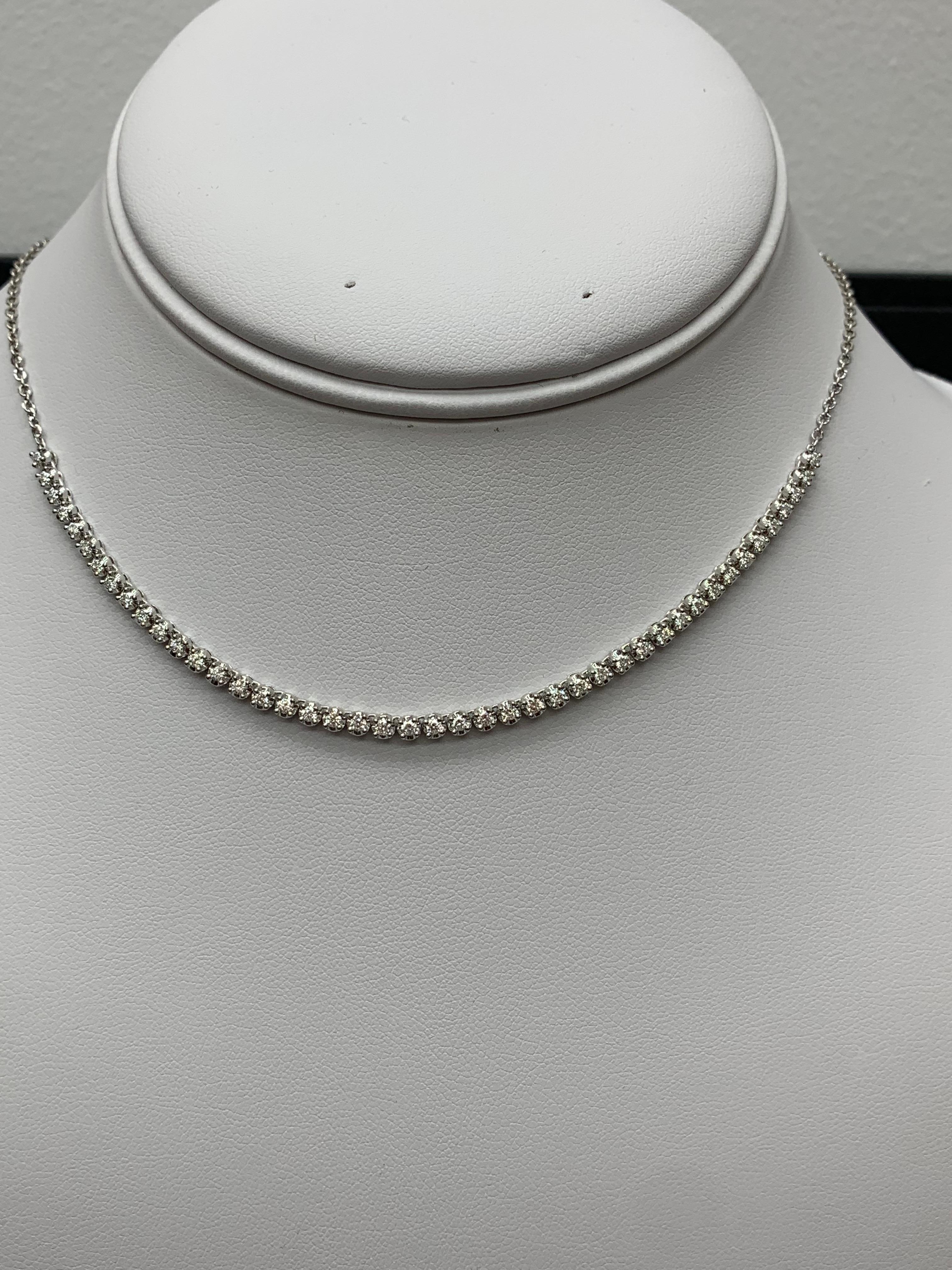 Donna Collana girocollo con diamanti da 1,01 carati in oro bianco 14 carati in vendita