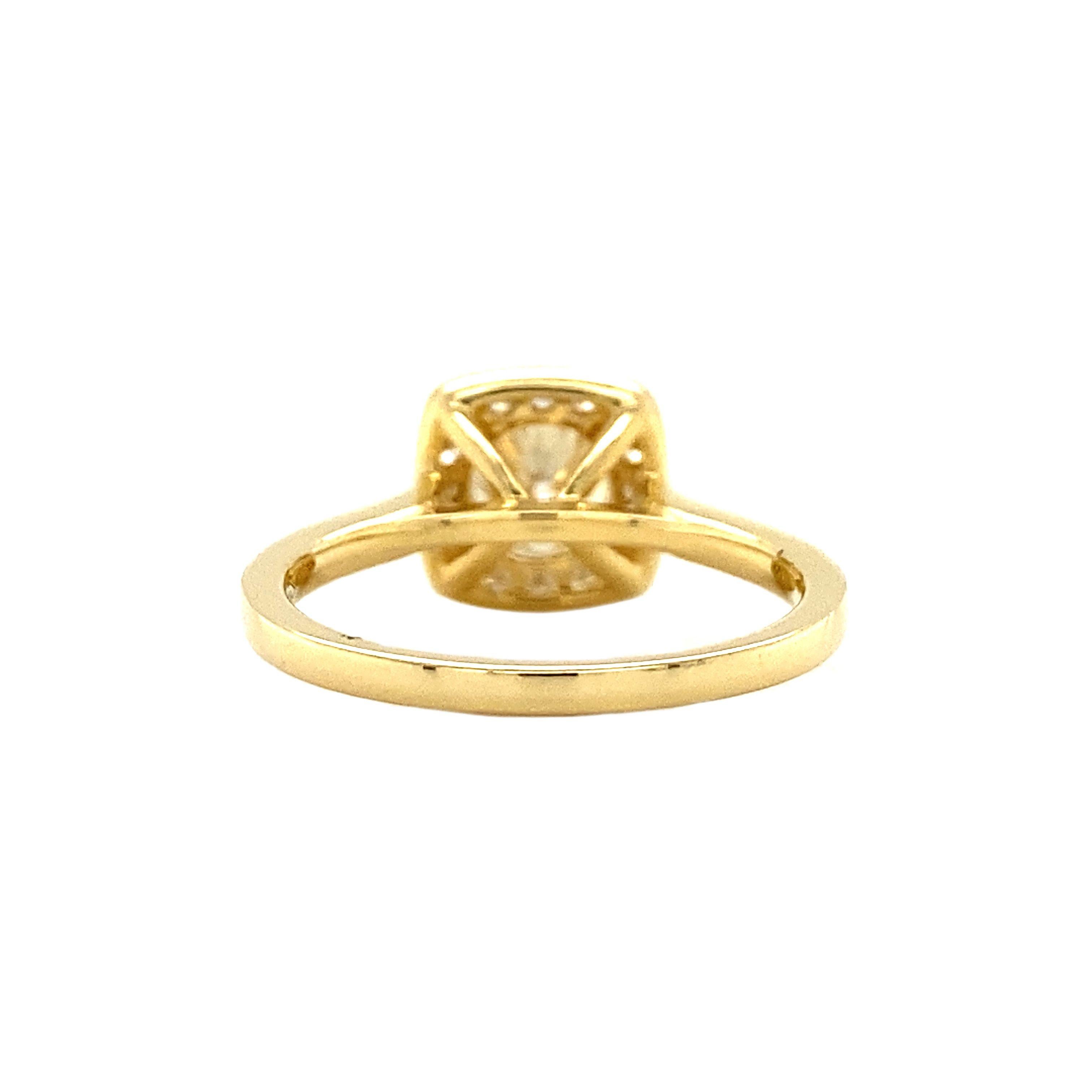 Brilliant Cut 1.01 Carat Diamond Gold Engagement Ring For Sale