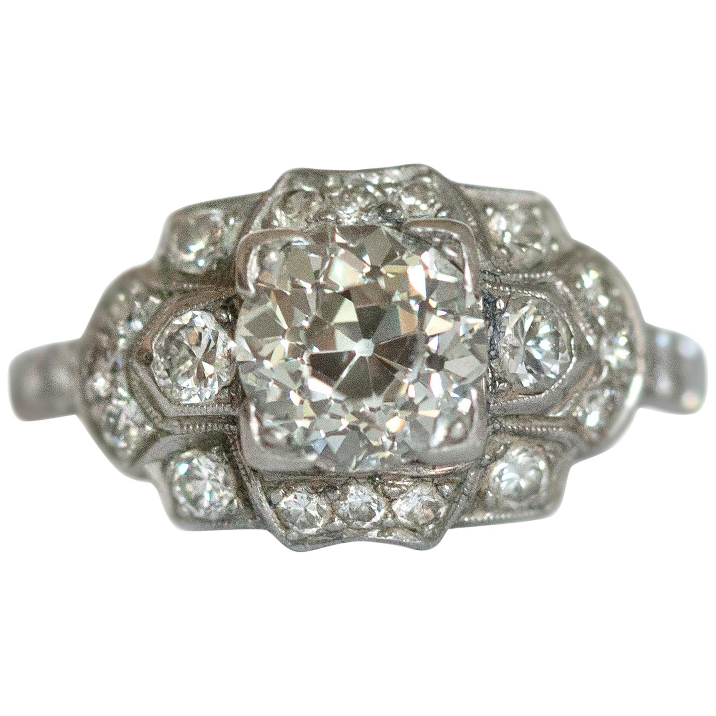 1.01 Carat Diamond Platinum Engagement Ring