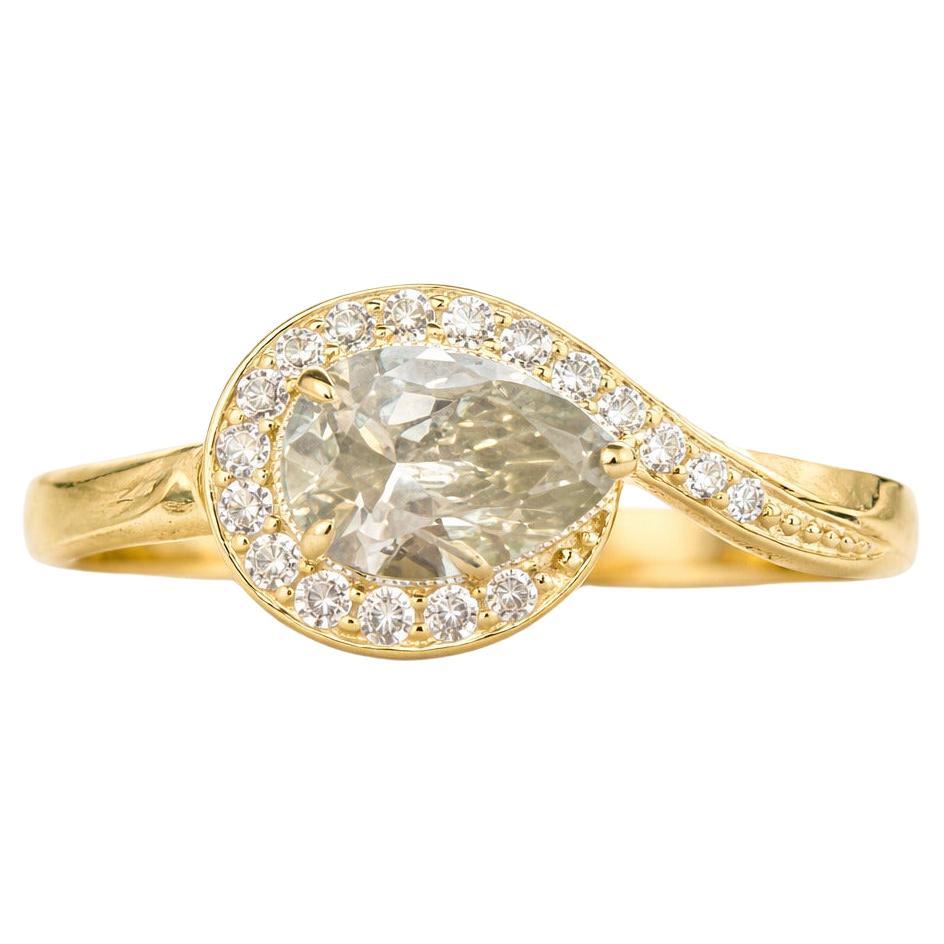1.01 Carat Diamond Ring made in 14K Yellow Gold For Sale