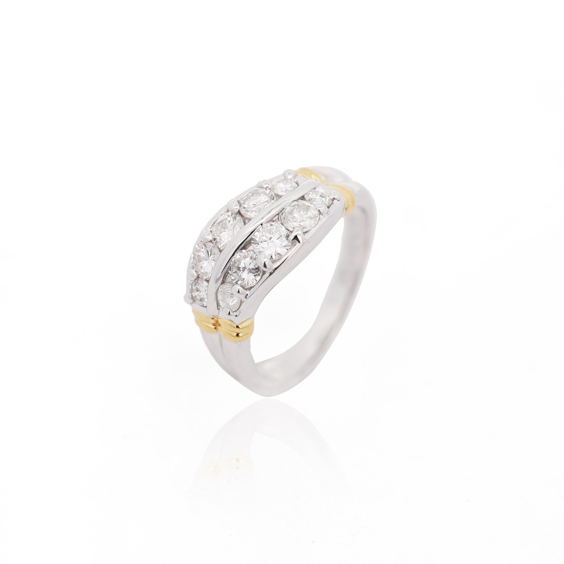 1.01 Carat Dual Row Diamond Channel Platinum & 18K Gold Wavy Band Ring (Bague ondulée en platine et or 18K) Pour femmes en vente