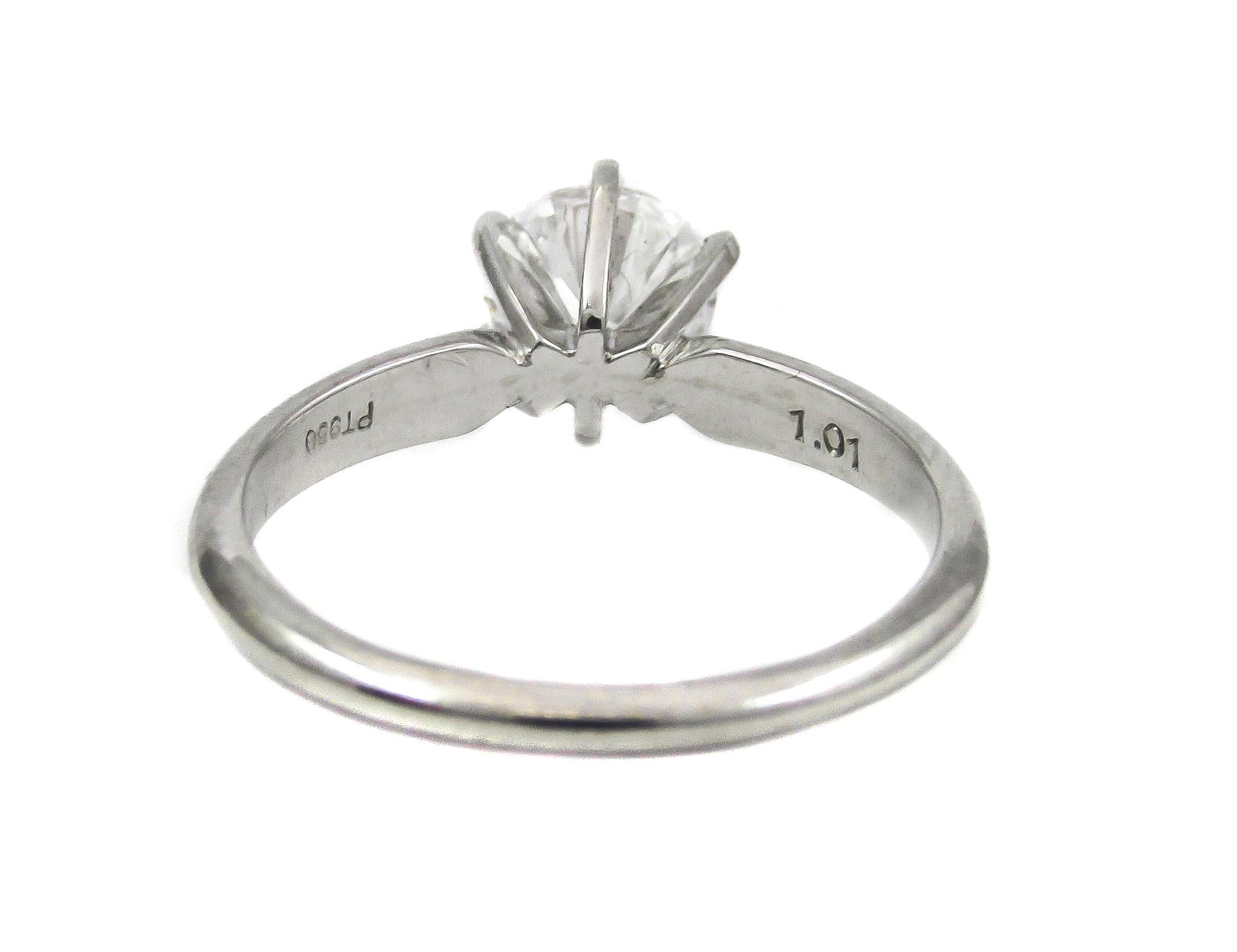 Taille ronde Bague de fiançailles avec diamant taille brillant rond sans défaut de 1,01 carat, certifié GIA en vente