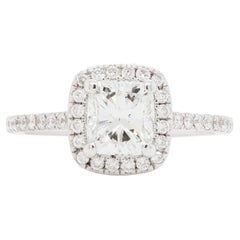 1.01 Carat I VS2 Cushion Cut Diamond Halo Ring in 18 Carat White Gold