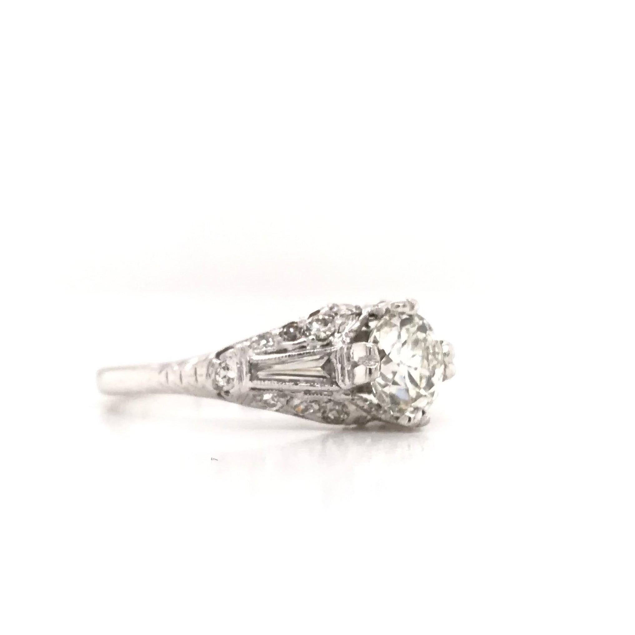 1.01 Carat Mid Century Diamond Ring For Sale 2