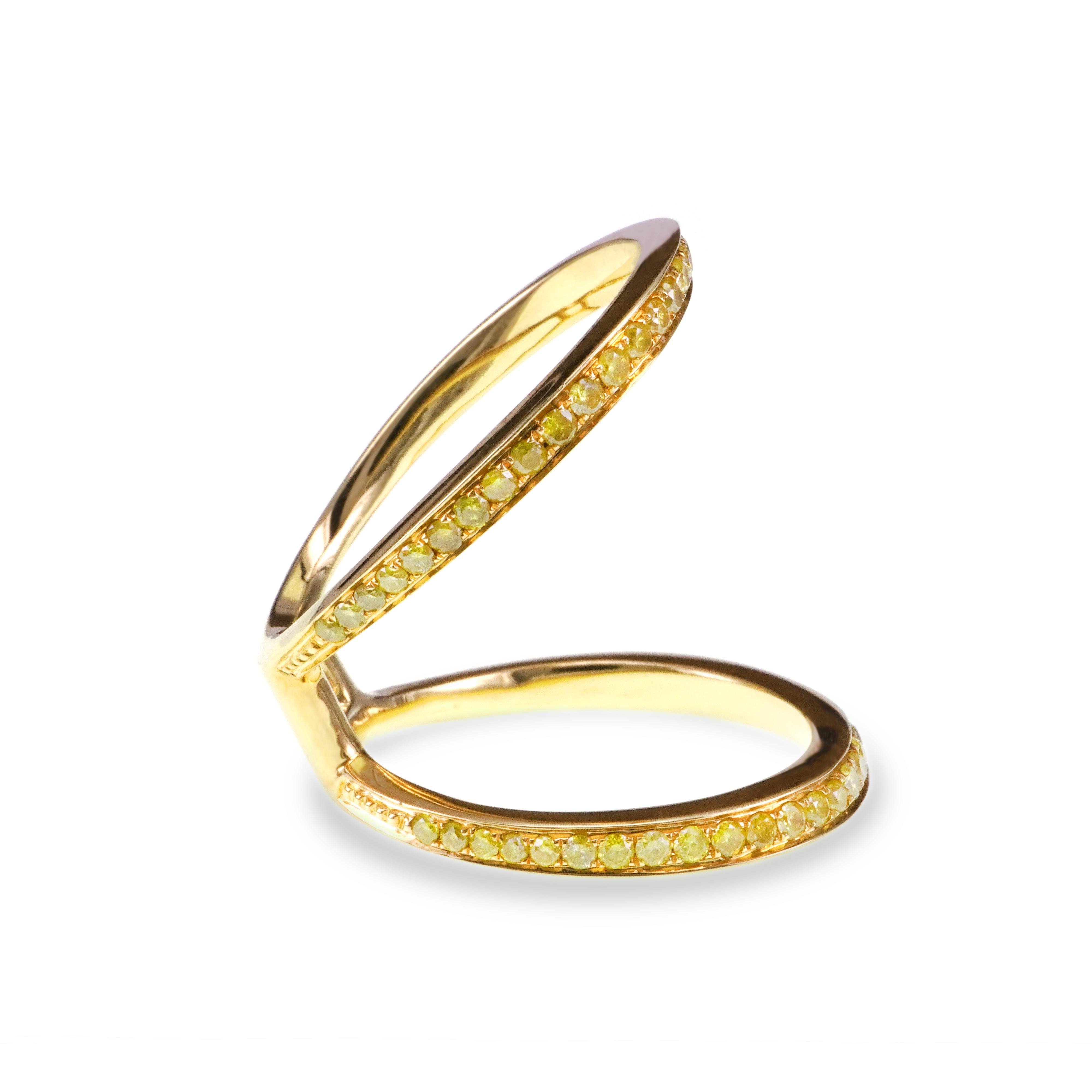 Round Cut 1.01 Carat Natural Vivid Yellow Diamond Butterfly Wing Effect Knuckle Ring