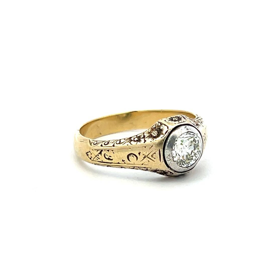 1.01 Carat Old European Cut Diamond 14 Karat Yellow Gold Engagement Ring 2