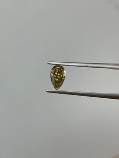 1.01 Carat Pear Brilliant Gia Certified Fancy Dark Yellowish Brown Si2 Clarity D