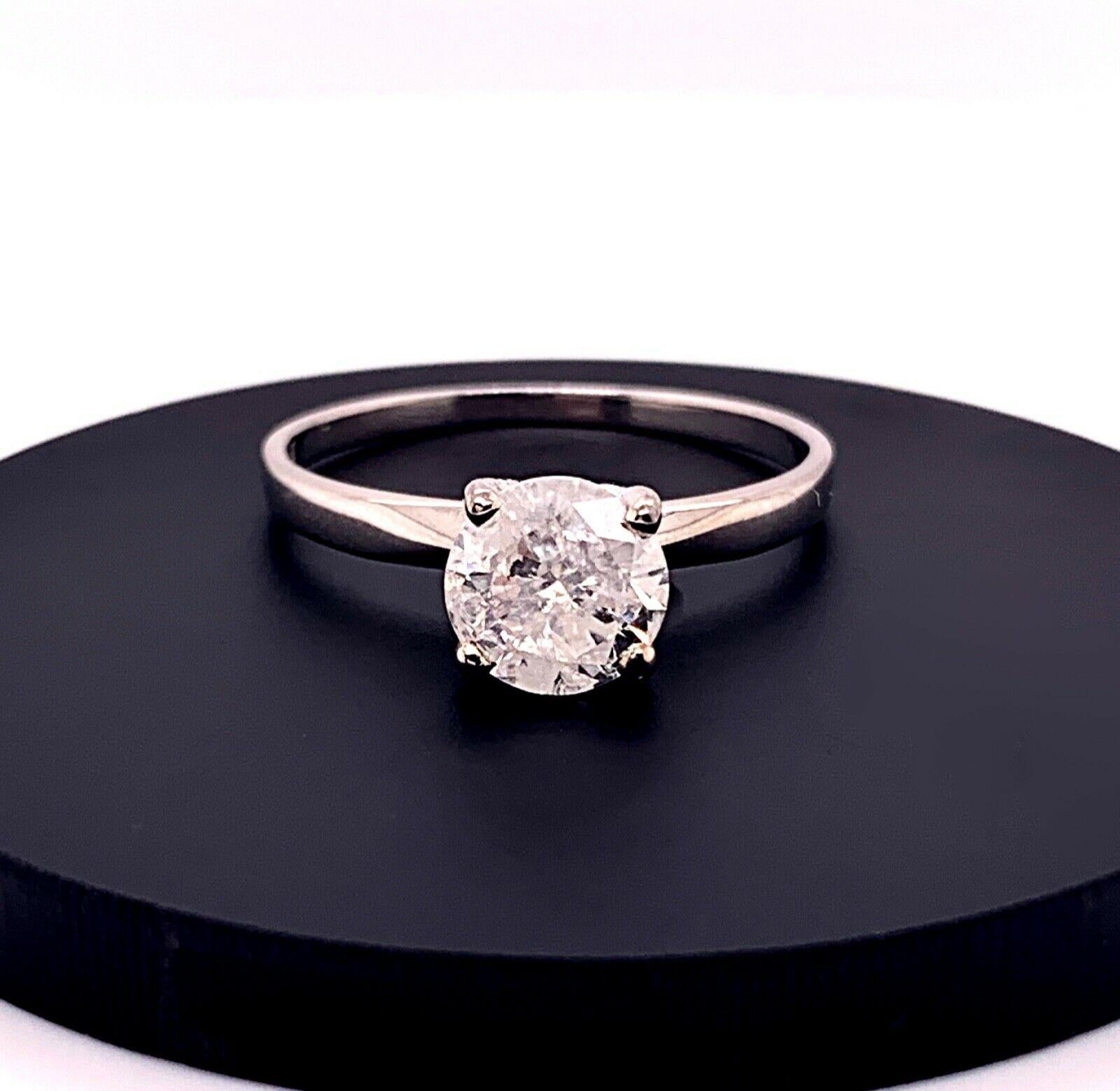 1.01 Carat Round Brilliant Diamond Salt and Pepper Solitaire Engagement Ring For Sale 1