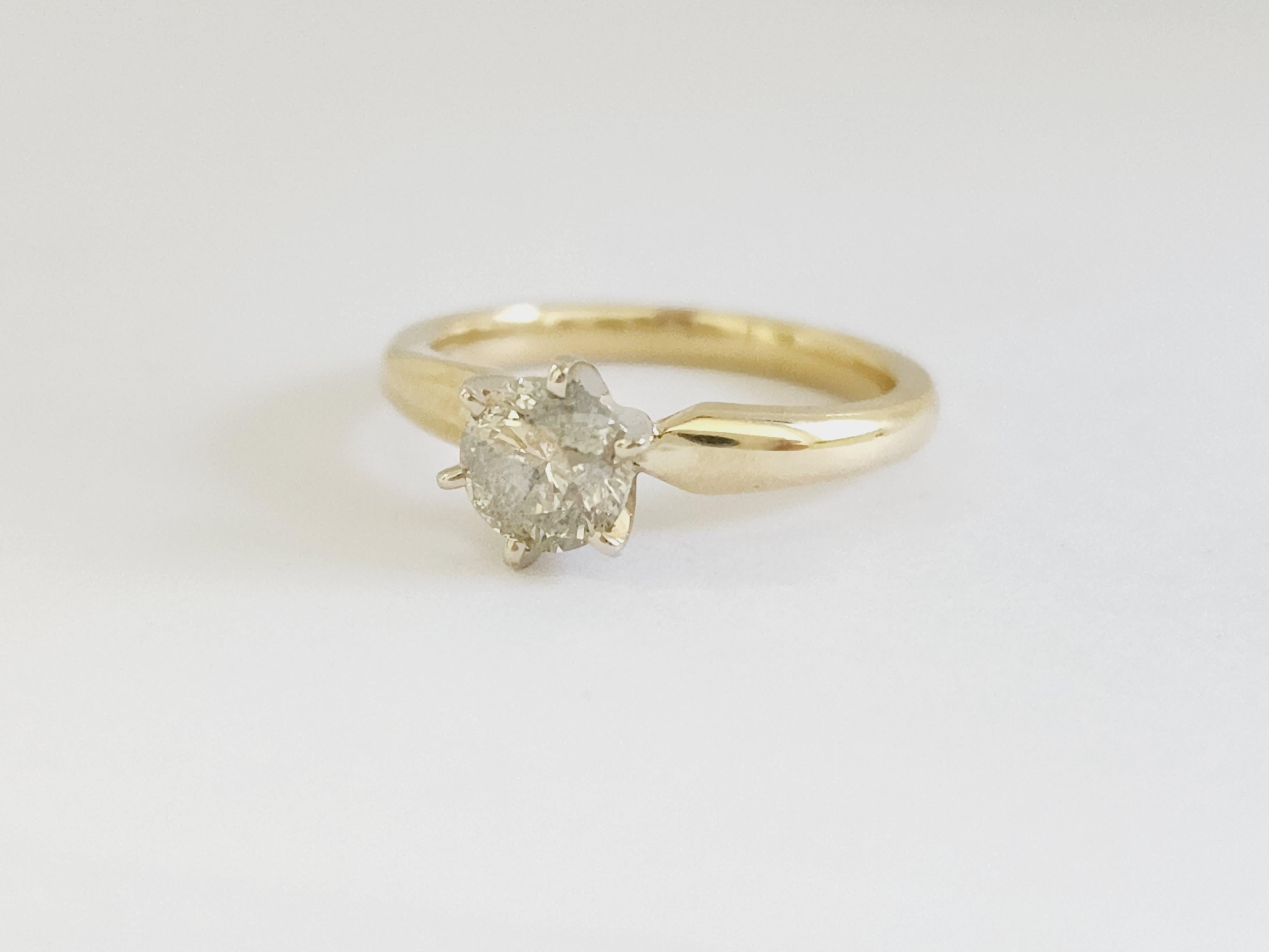Taille ronde Bague solitaire en or jaune 14 carats avec diamants ronds de 1,01 carat certifiés GIA en vente
