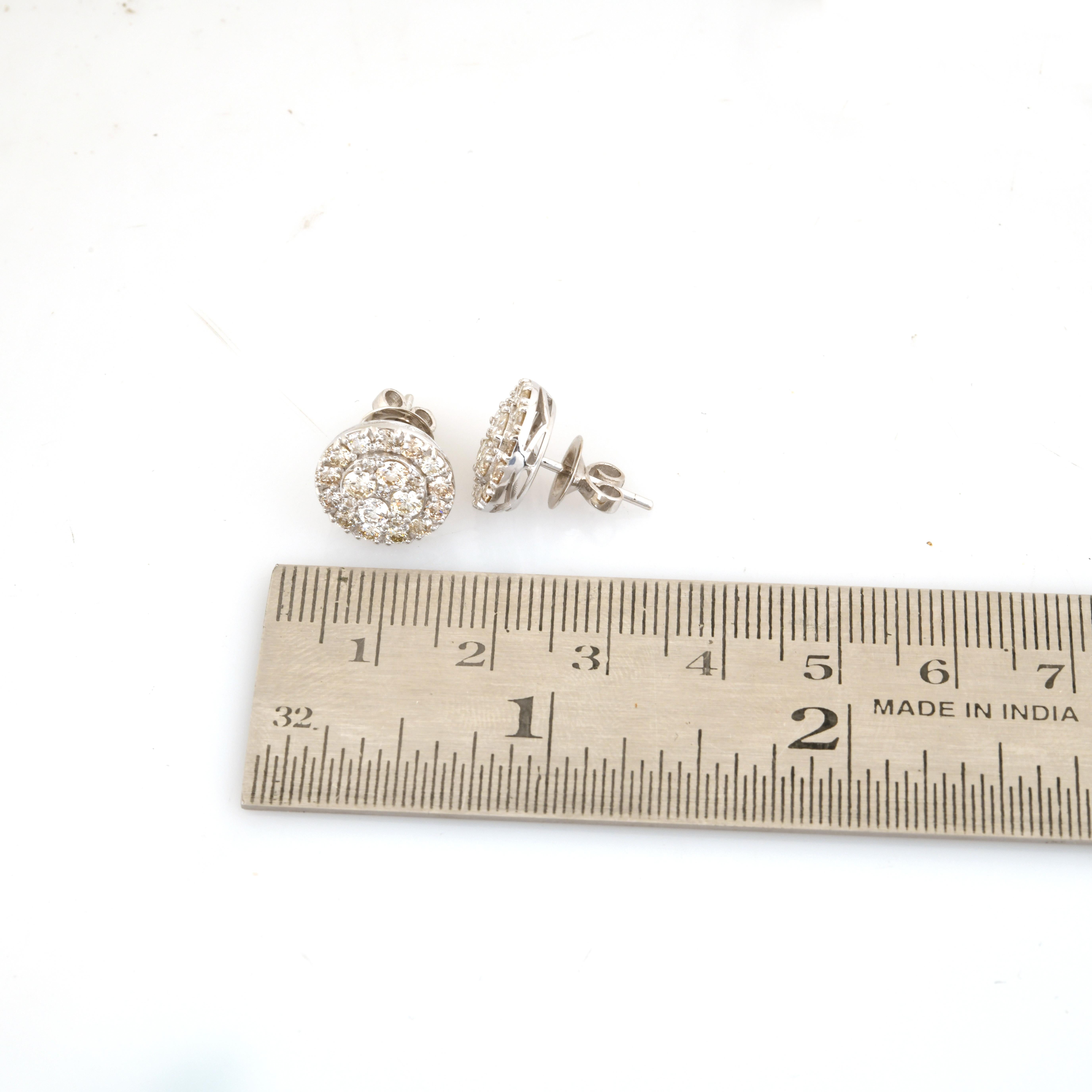 1,01 Karat SI Reinheit HI Farbe Diamant Pave Ohrstecker 14k Weißgold Schmuckstücke im Angebot 1